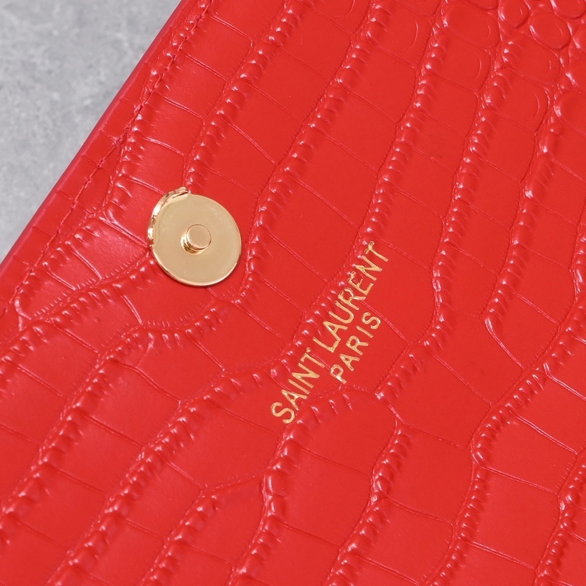 yves saint laurent red croc-embossed chain bag 24*5.5*14.5 - Image 4