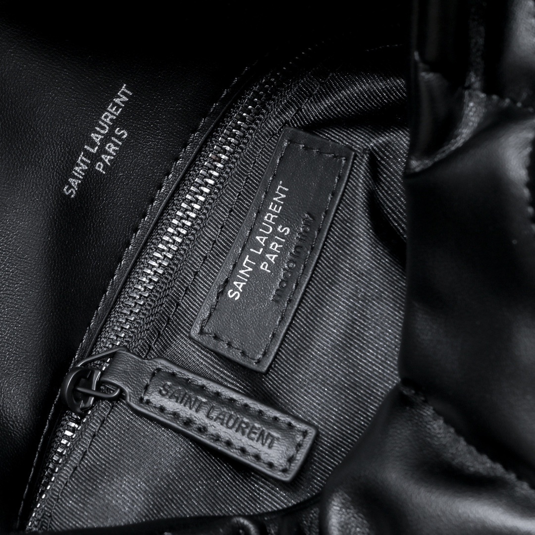 yves saint laurent black quilted handbag 29x17x11cm - Image 4