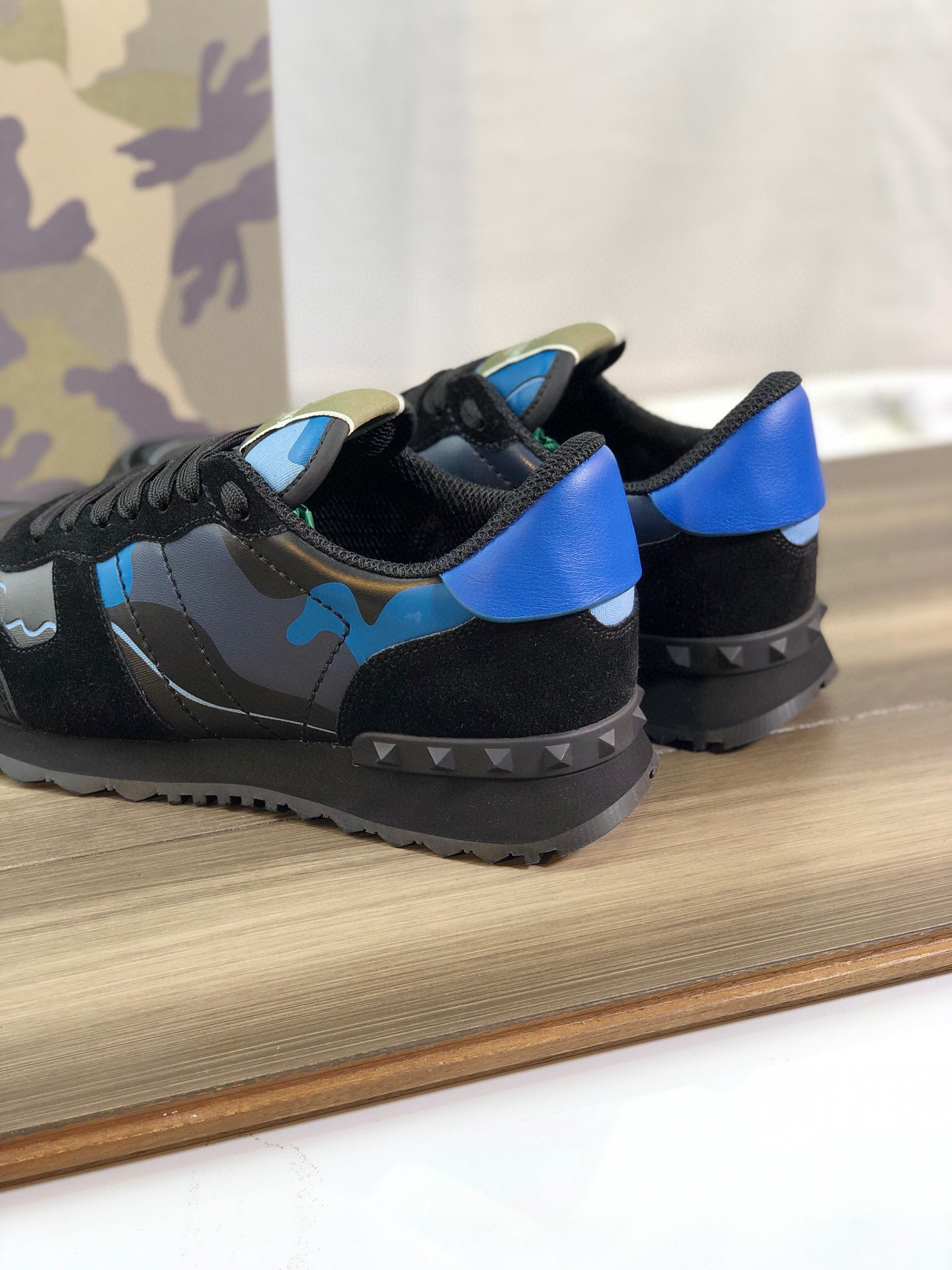 valentino camouflage sneakers size 38-44 - Image 4