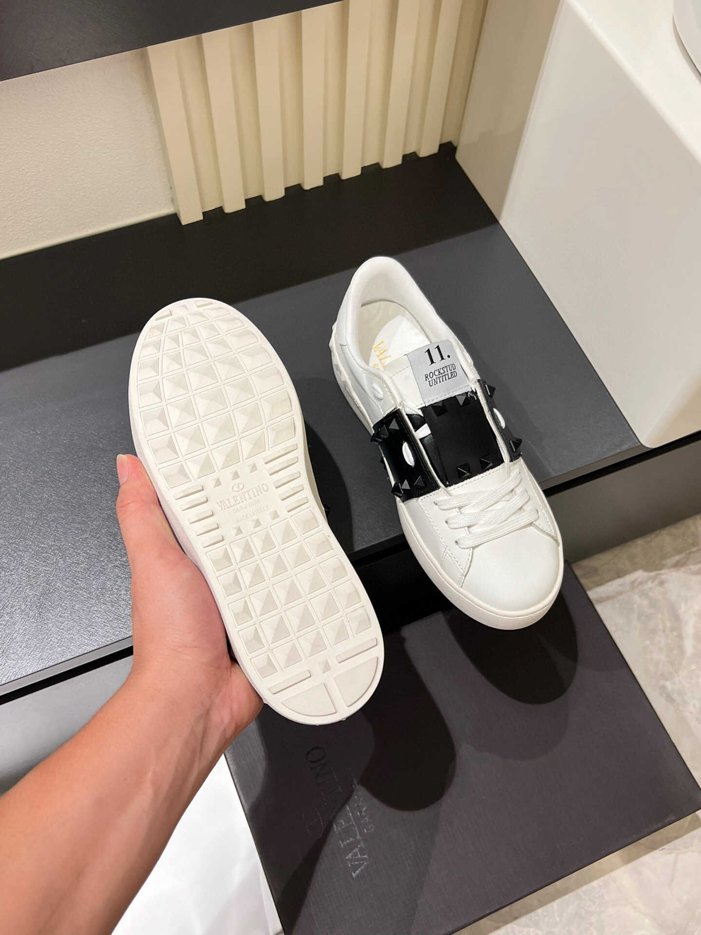 valentino casual sneakers size 38-44 - Image 4