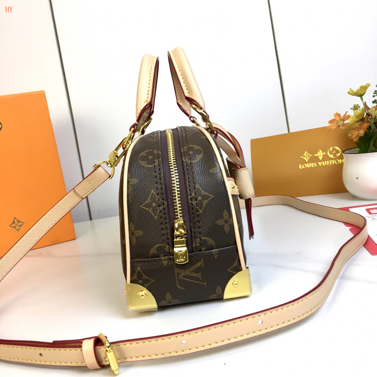 louis vuitton monogram bowler bag 27x14x10 cm - Image 5