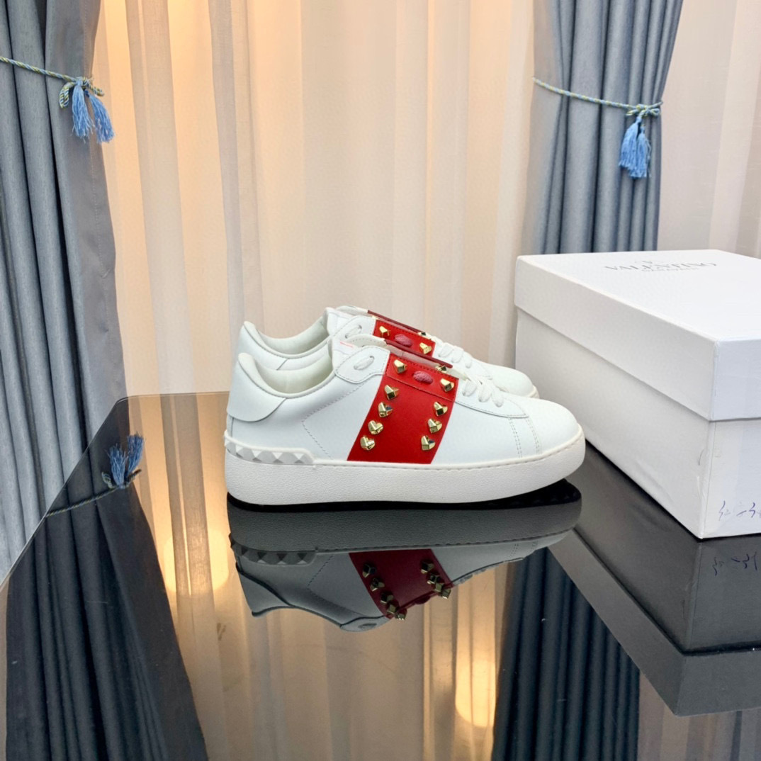 valentino couples sneakers 35-44 with studded design - Image 5