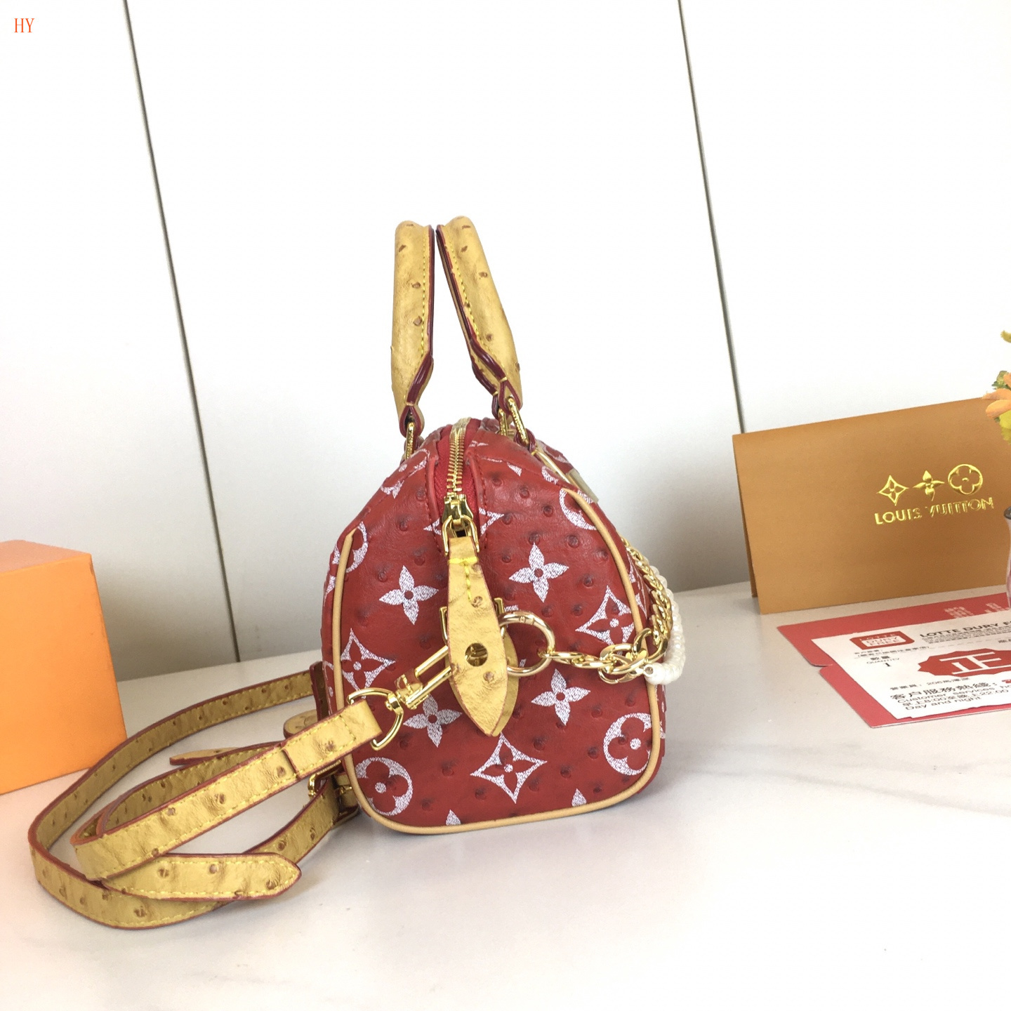 louis vuitton red handbag 20.5*13.5*12 - Image 5