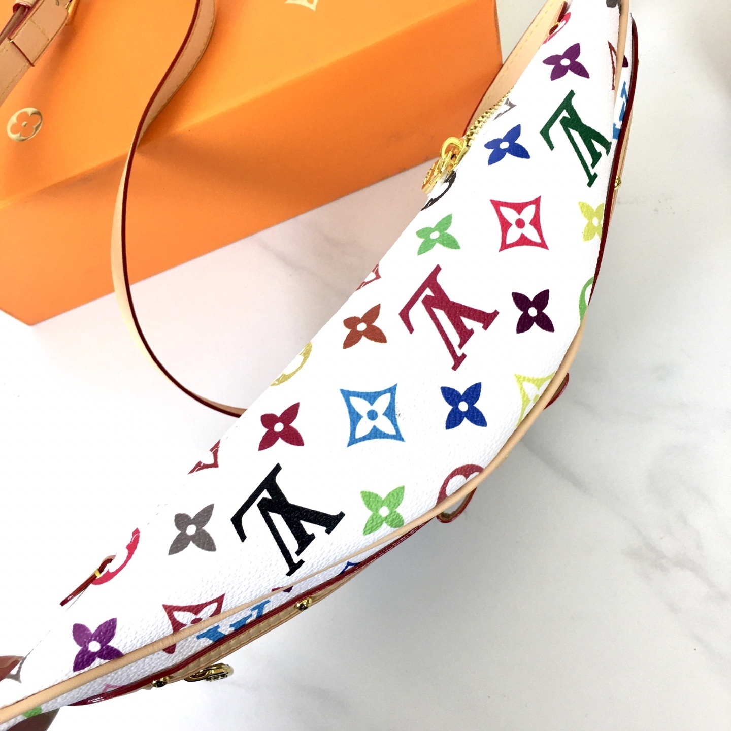 louis vuitton monogram multicolor waist bag 38*16*8 - Image 5