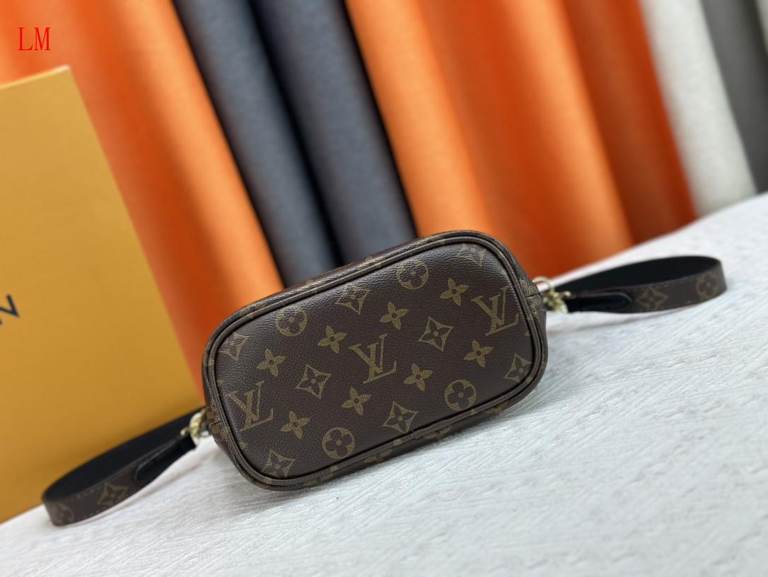 louis vuitton monogram canvas tote bag 24x19x9 cm - Image 5