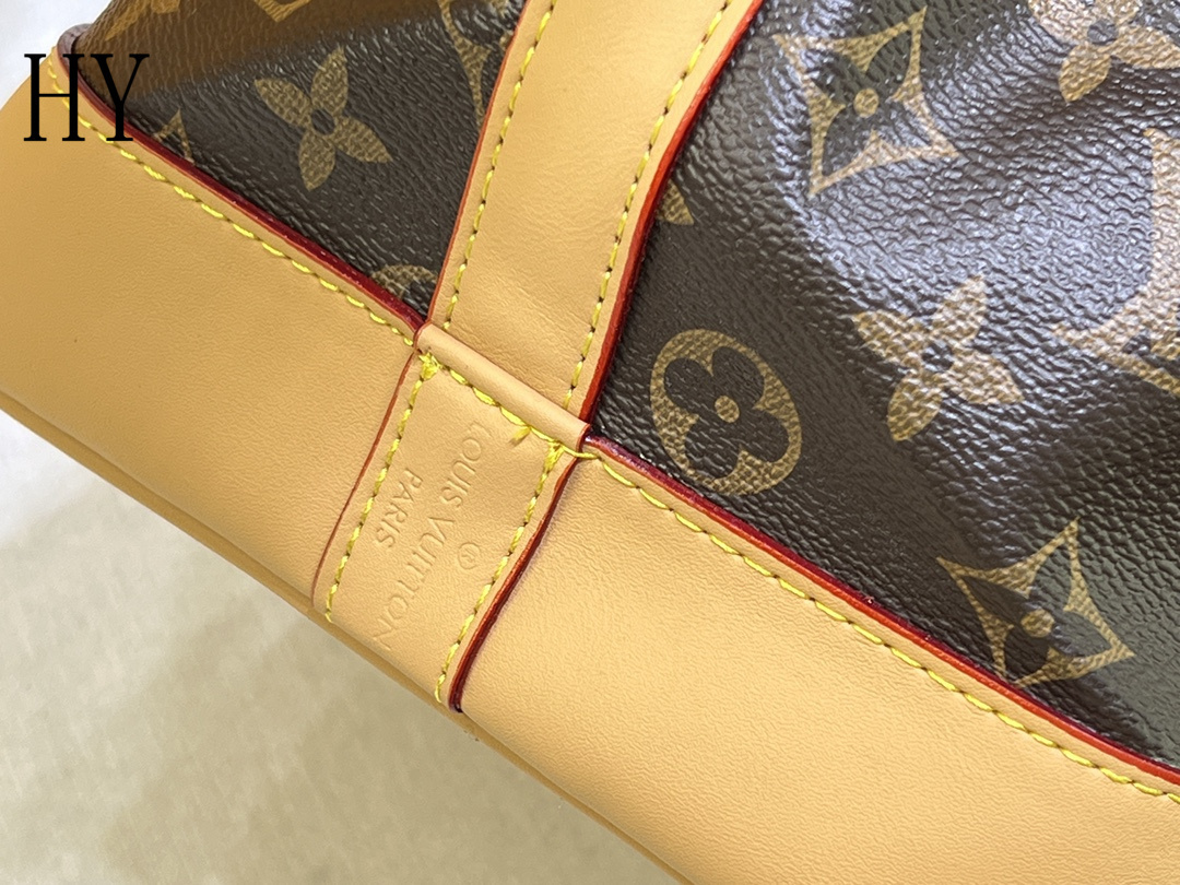 louis vuitton bucket bag - 35x26x20 cm - Image 5
