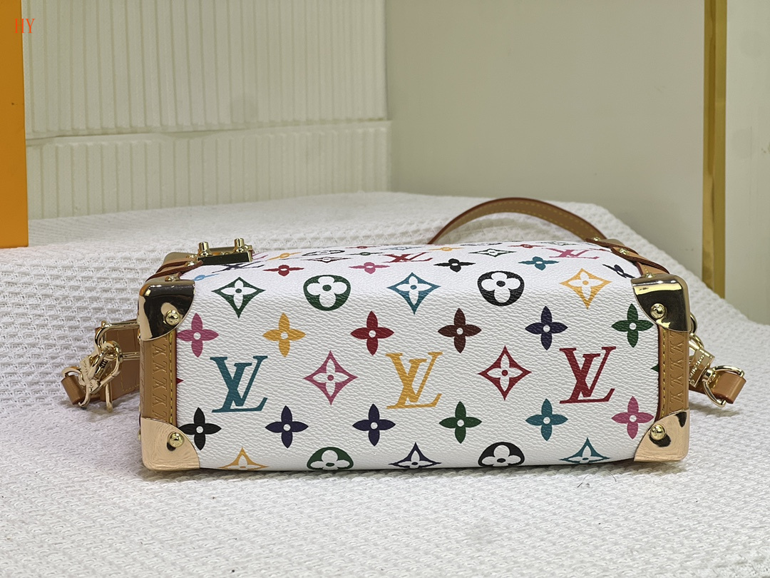 louis vuitton monogram mini bag 21x14x6 cm - Image 5