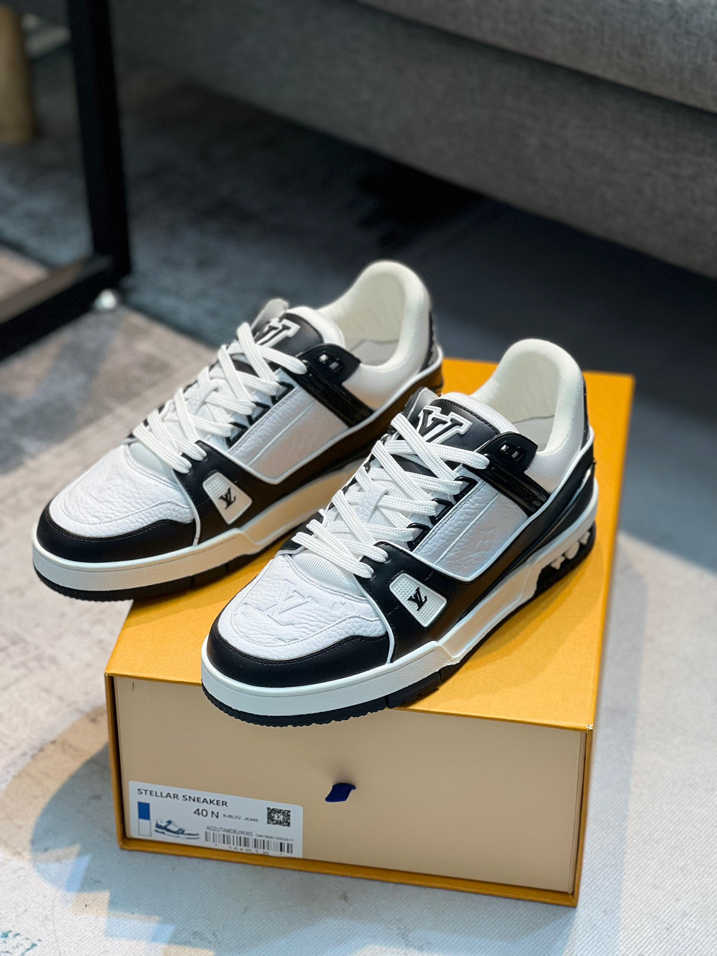 louis vuitton stellar sneaker 40 n