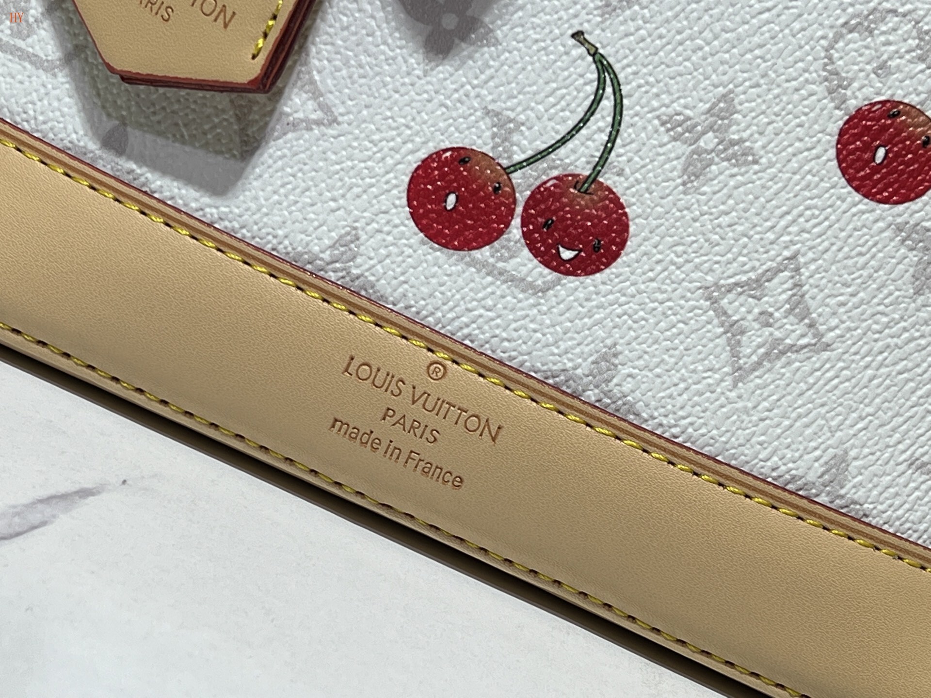 louis vuitton cherry print handbag - 23.5x17.5x11.5 cm - Image 5