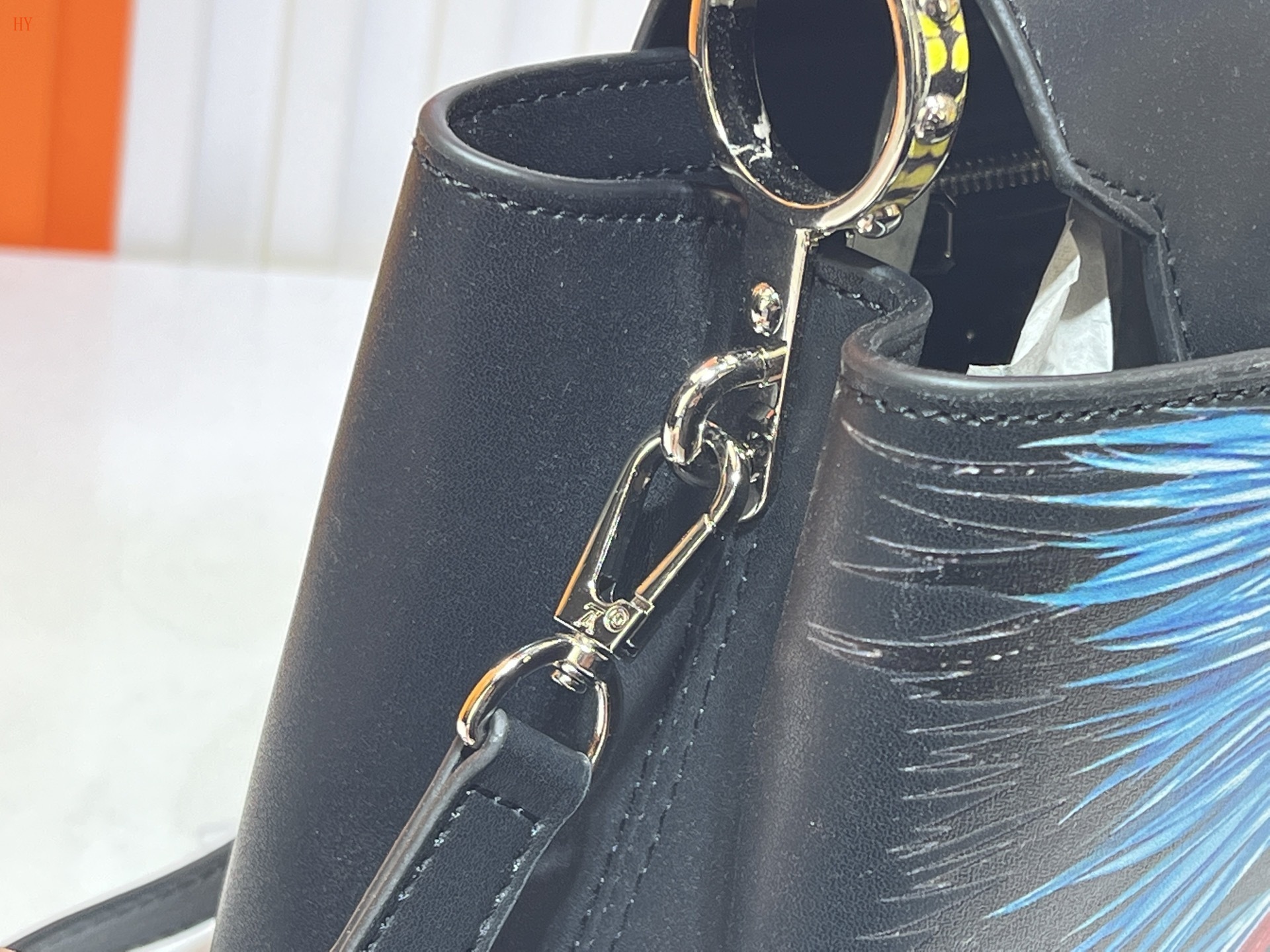 louis vuitton colorful handbag 27x17.3x9 cm - Image 5