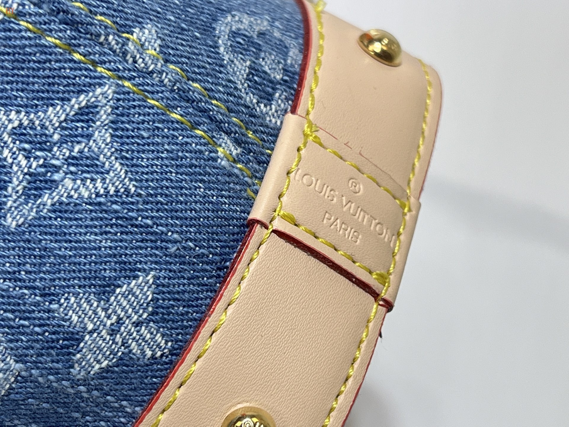 louis vuitton denim bucket bag - 20*18 - Image 5