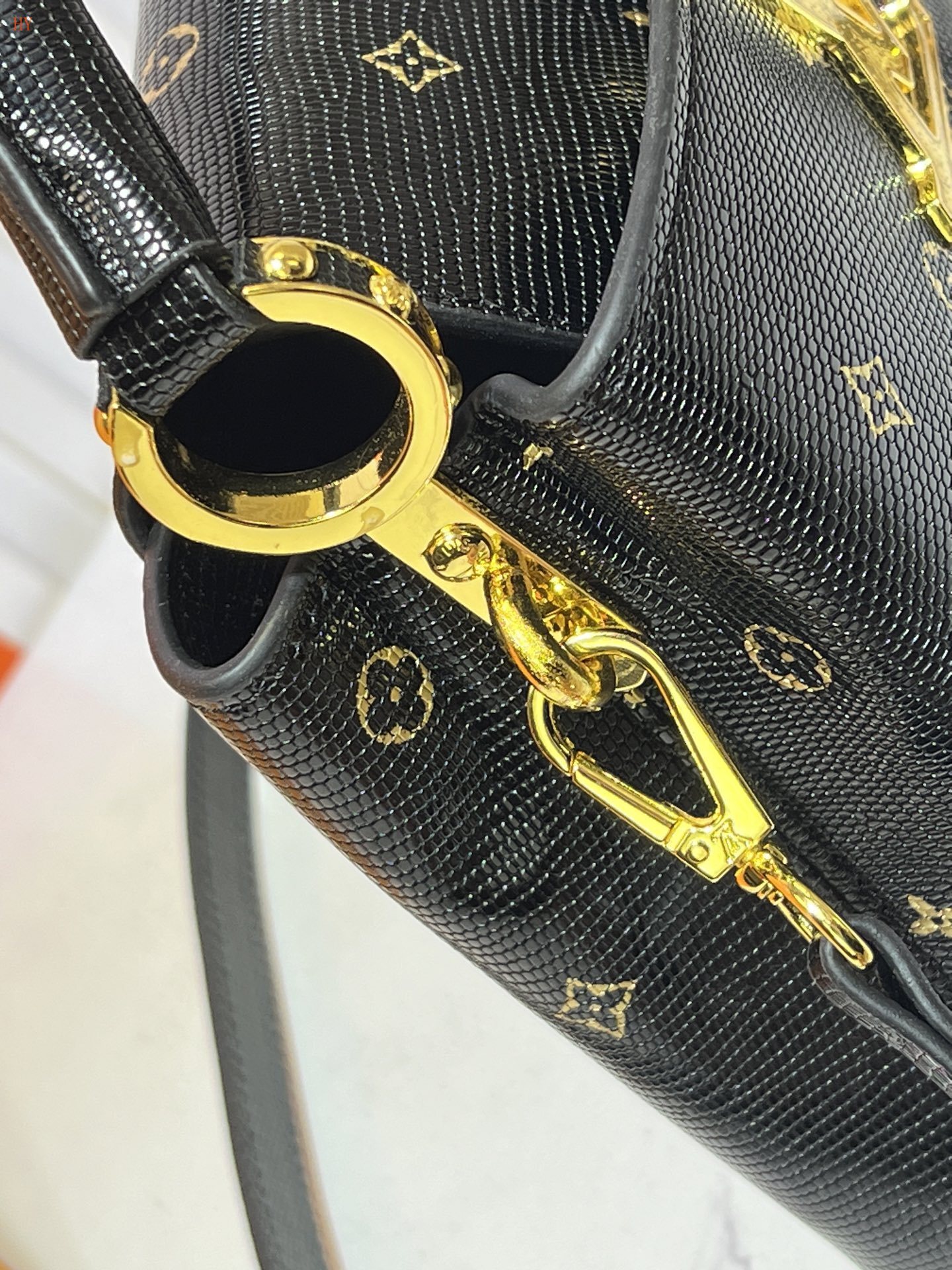 louis vuitton black monogram mini bag - 21x14x8 cm - Image 5