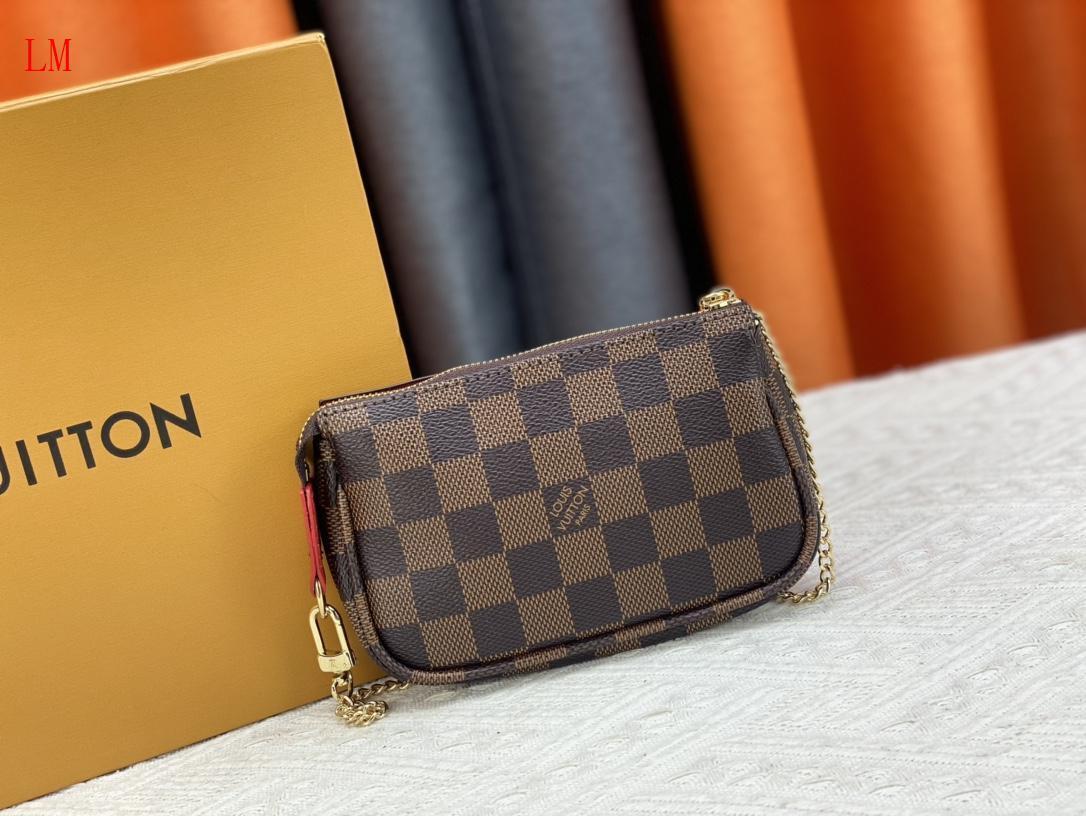 louis vuitton 15.5x10.5x4 monogram canvas clutch - Image 5