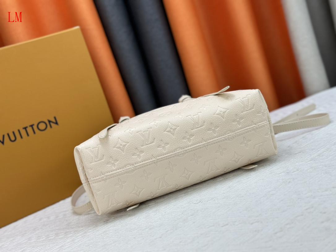 louis vuitton 32*22*10 cream handbag - model 118012 - Image 5