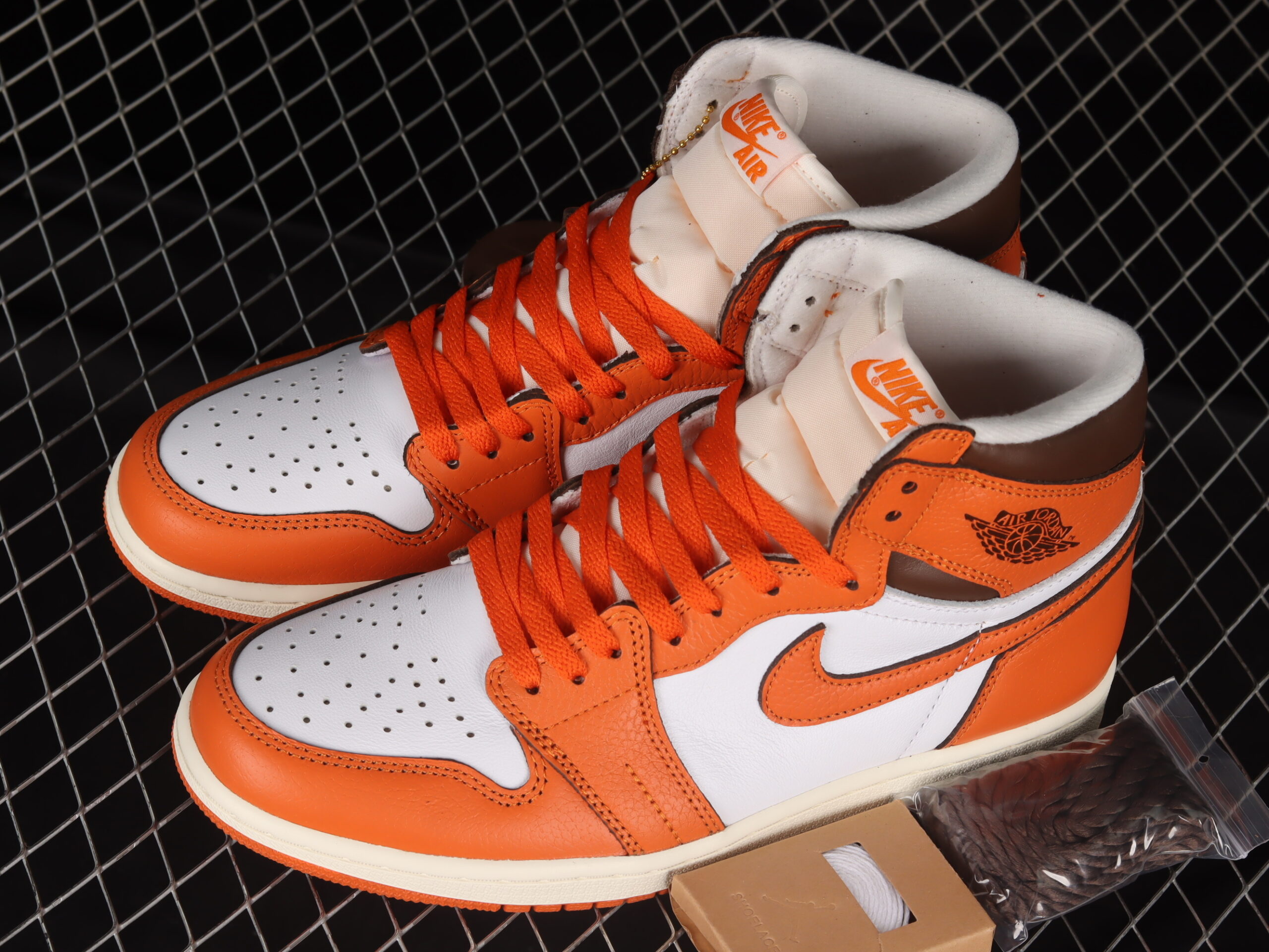 air jordan 1 high og 'starfish' do9369-101 basketball shoes - Image 3