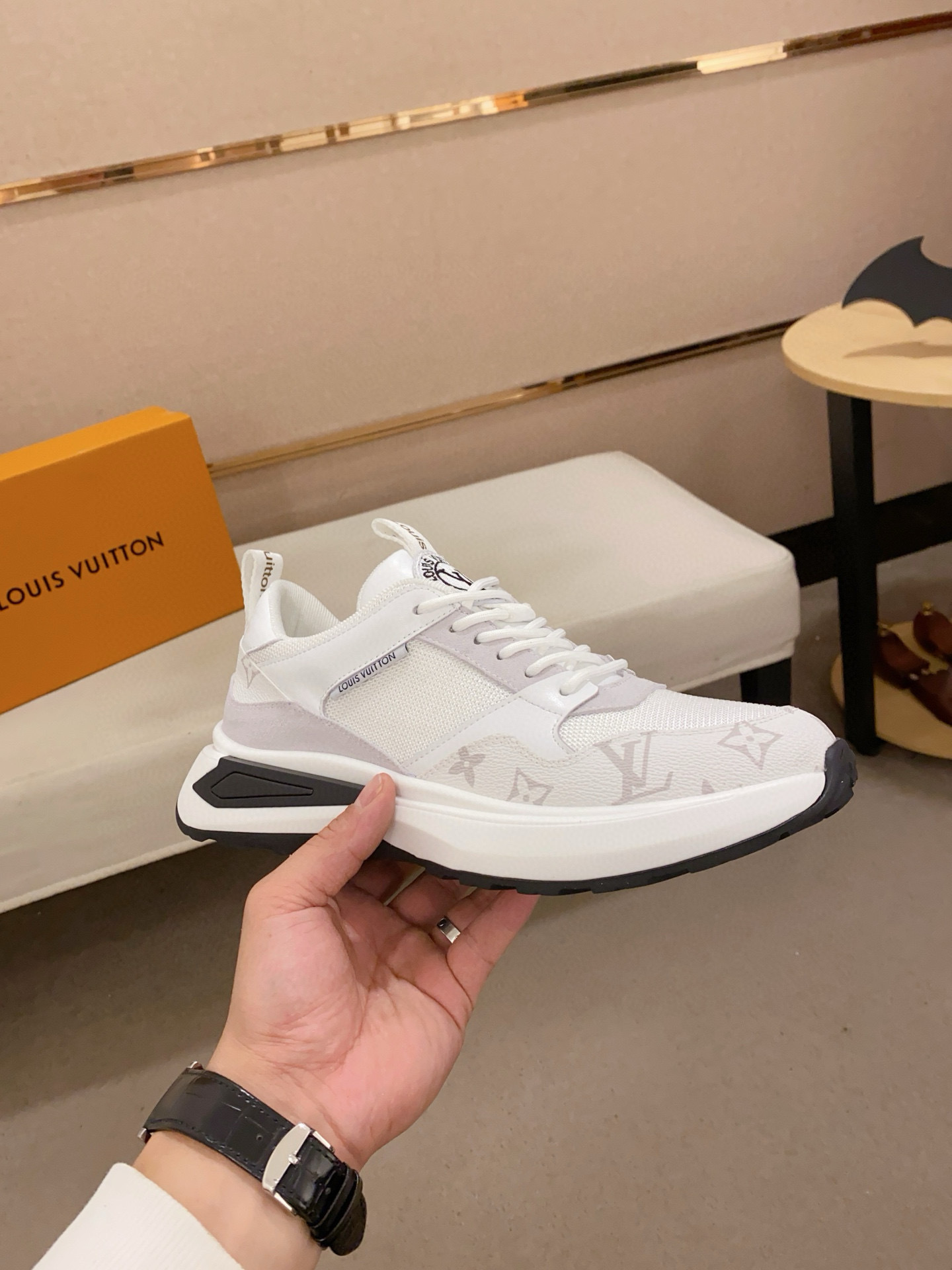 louis vuitton l casual shoes 38/44 - white - Image 5