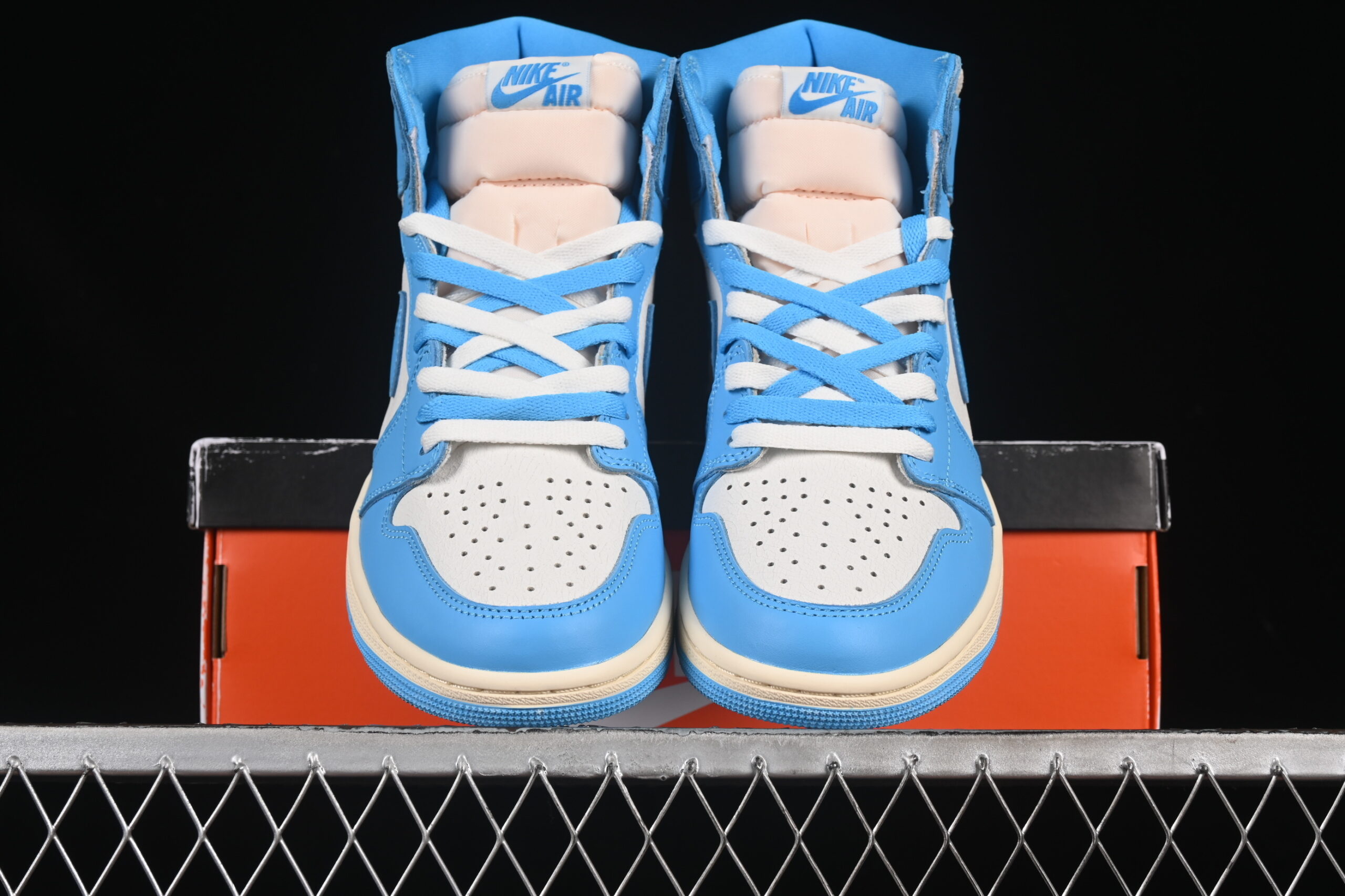 air jordan 1 high og 'unc reimagined' dz5485-402 - Image 5