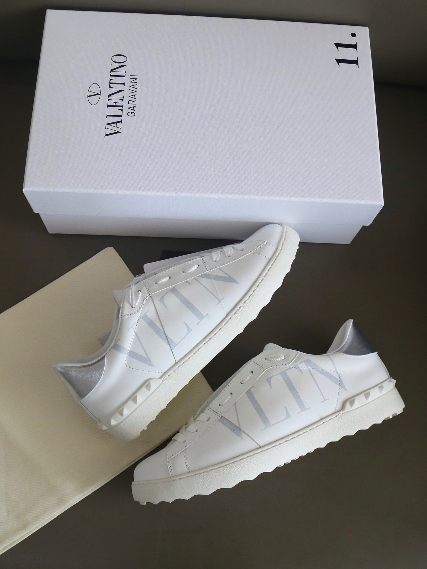 valentino vltn couples sneakers - sizes 35-44 - Image 5