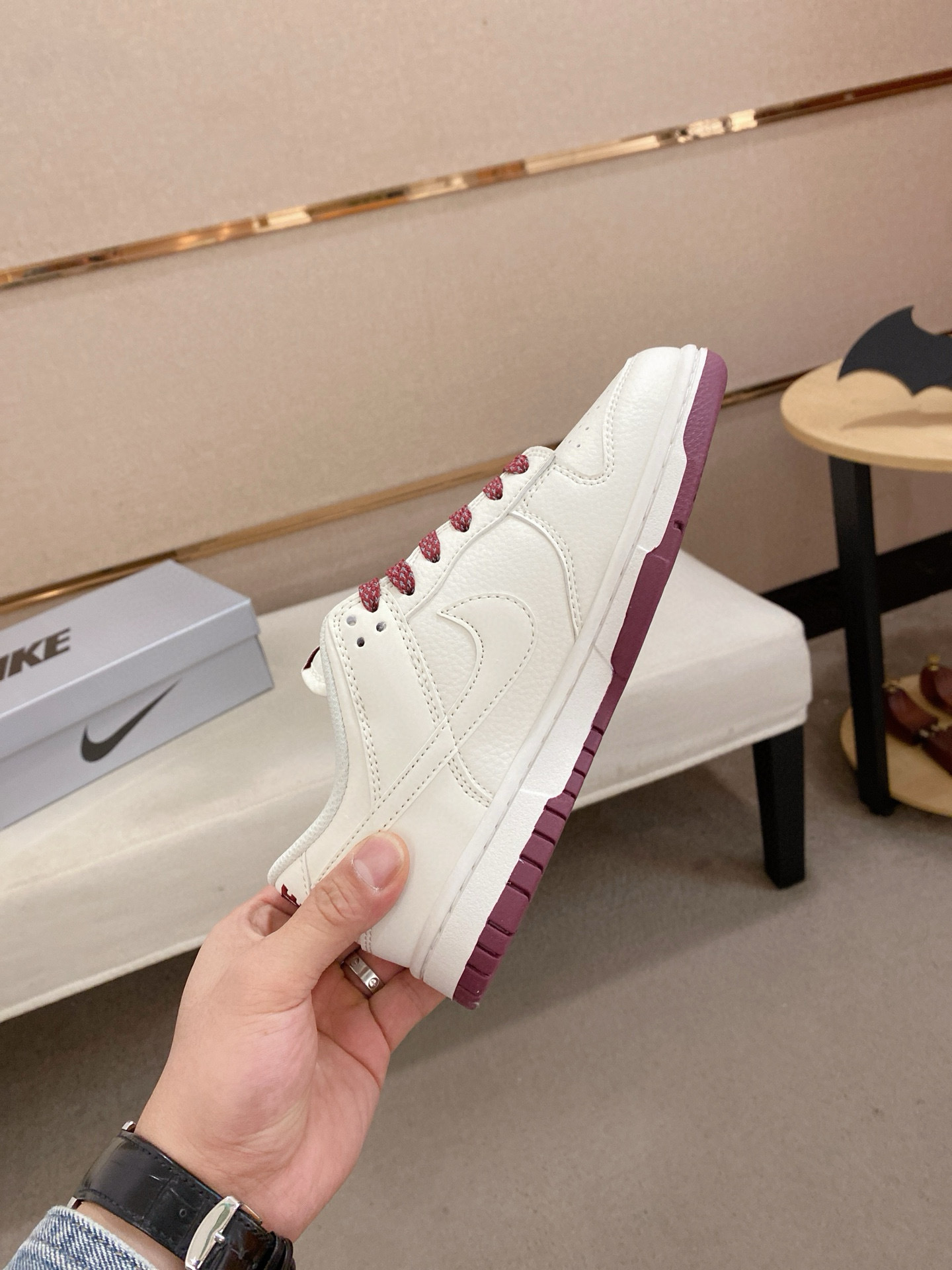 nike dunk low 'l' collaboration - size 35/44 - Image 5