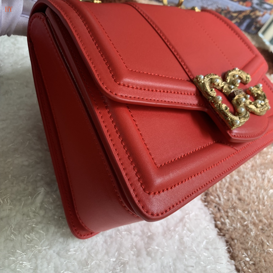 dolce & gabbana red dg logo handbag 27x18x8 cm - Image 5