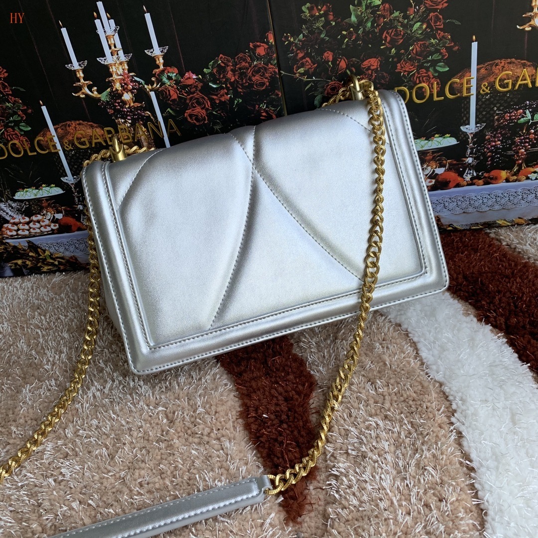 dolce & gabbana heart detail silver handbag 26x18x7.5 cm - Image 5