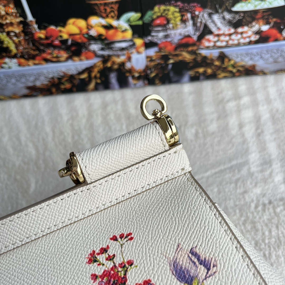 dolce & gabbana floral print handbag 25x20x12.5 cm - Image 5