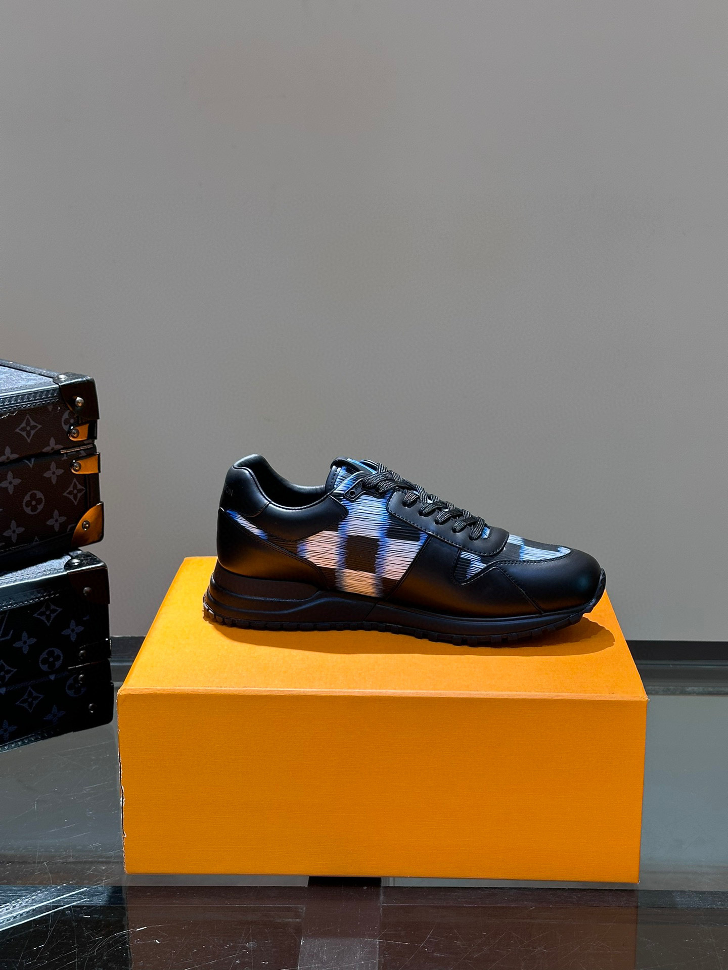 louis vuitton l casual shoes 38-44 - Image 5