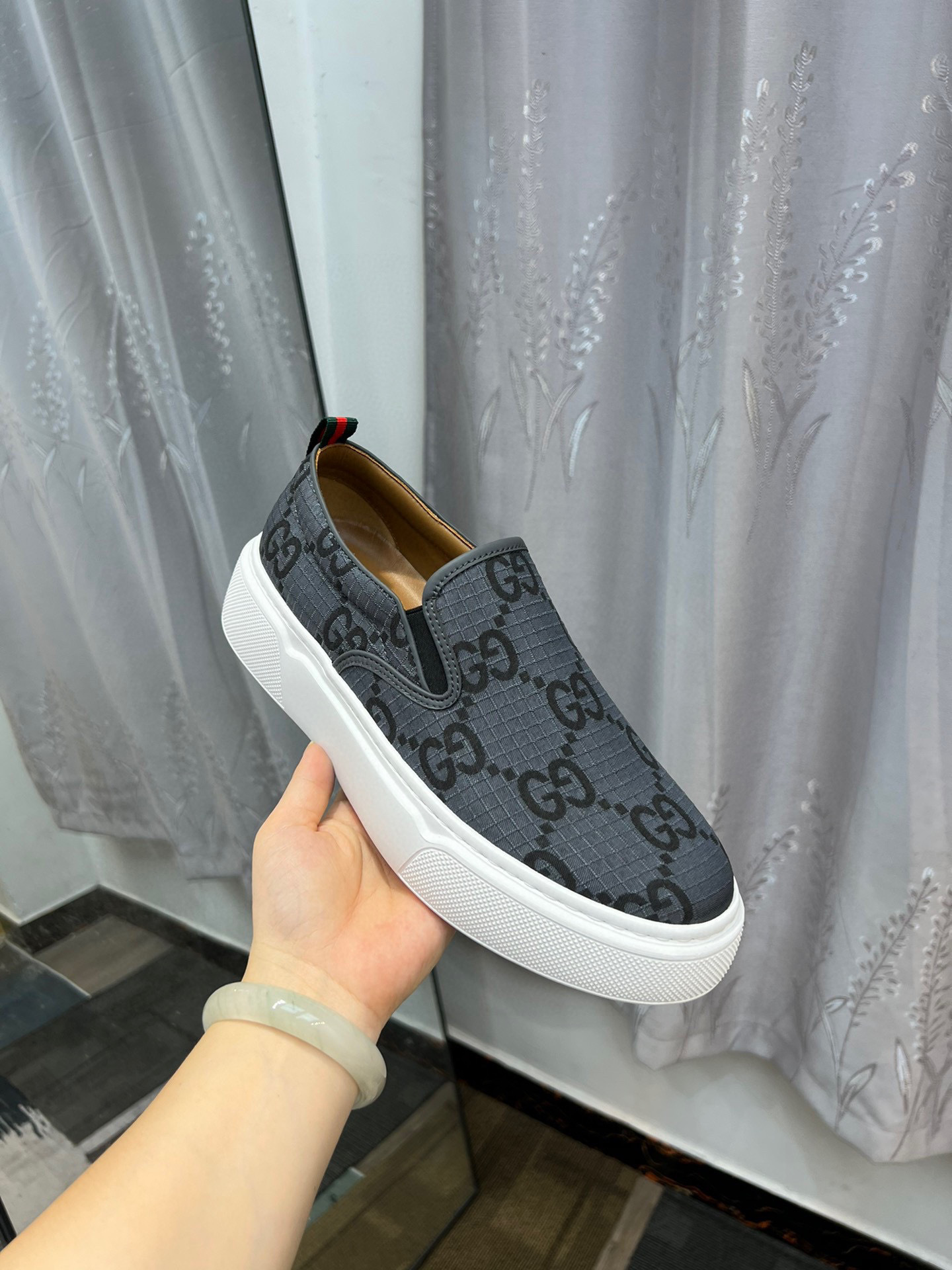 gucci g slip-on shoes size 38-44 8060210 - Image 5