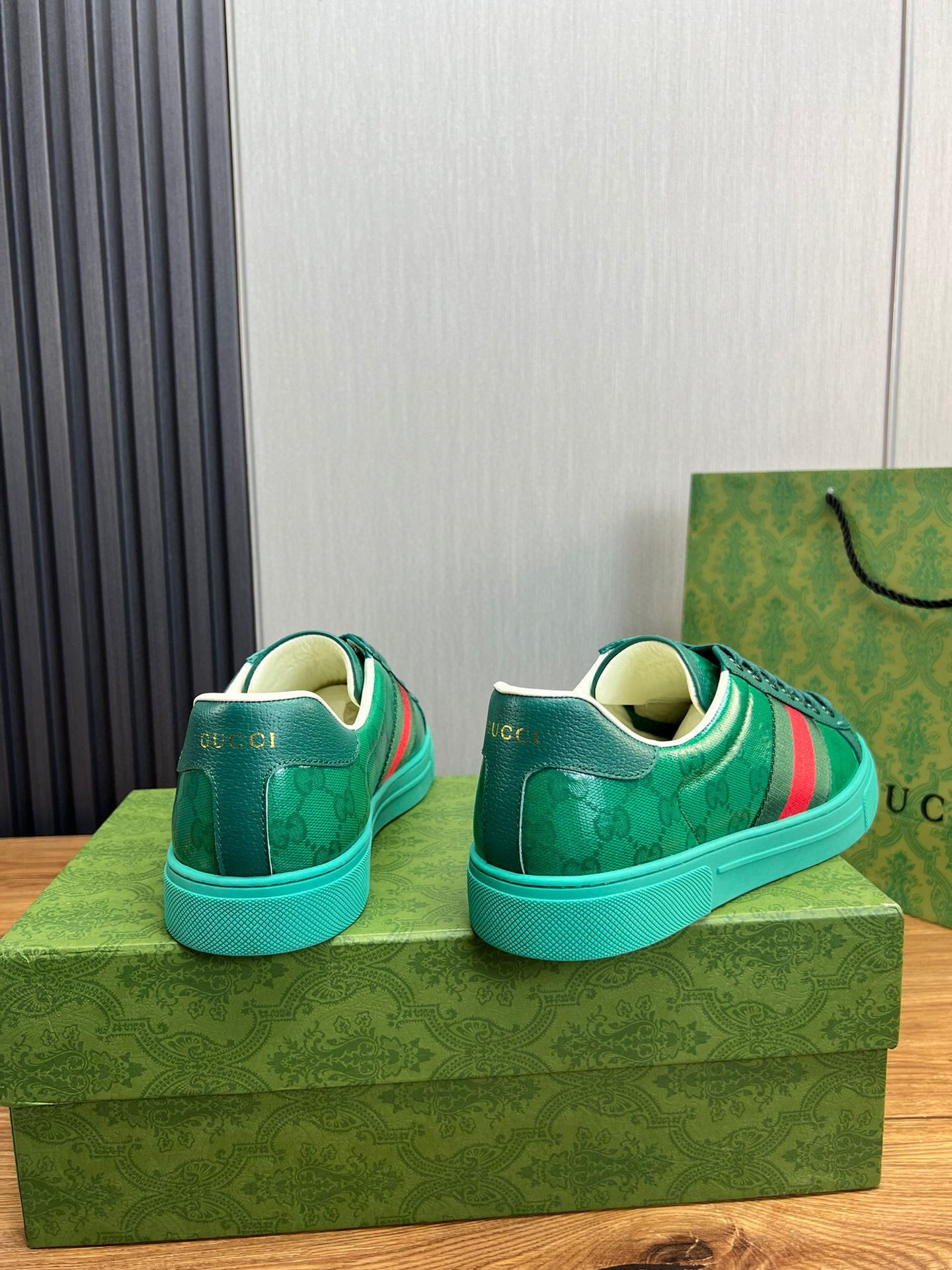 gucci green sneakers for couples, sizes 35-44 - Image 5