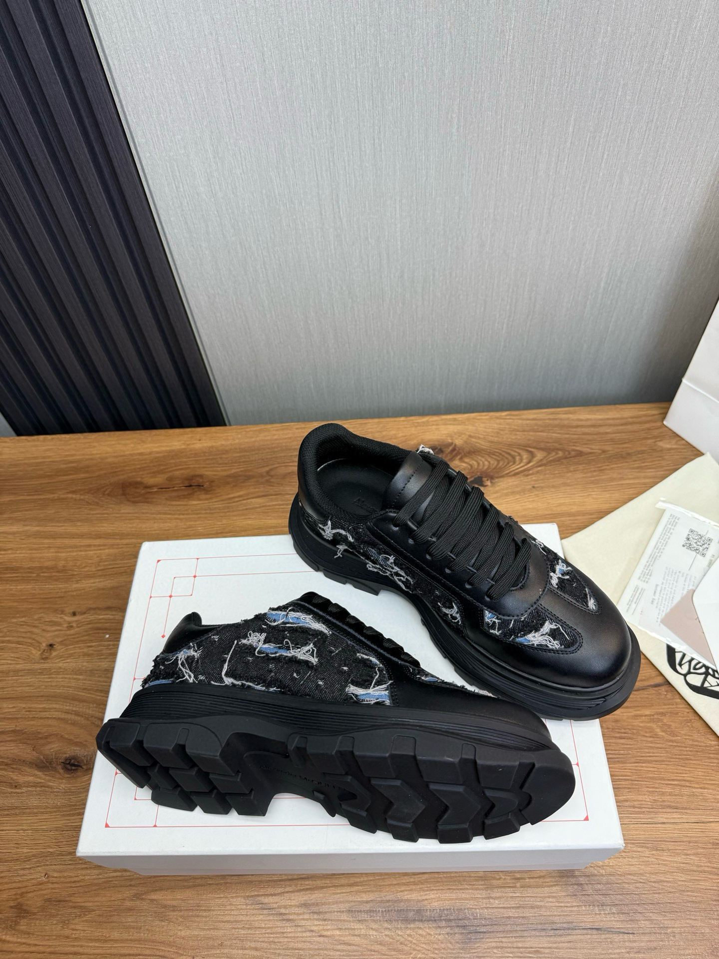 alexander mcqueen couple sneakers 35/44 - black - Image 5