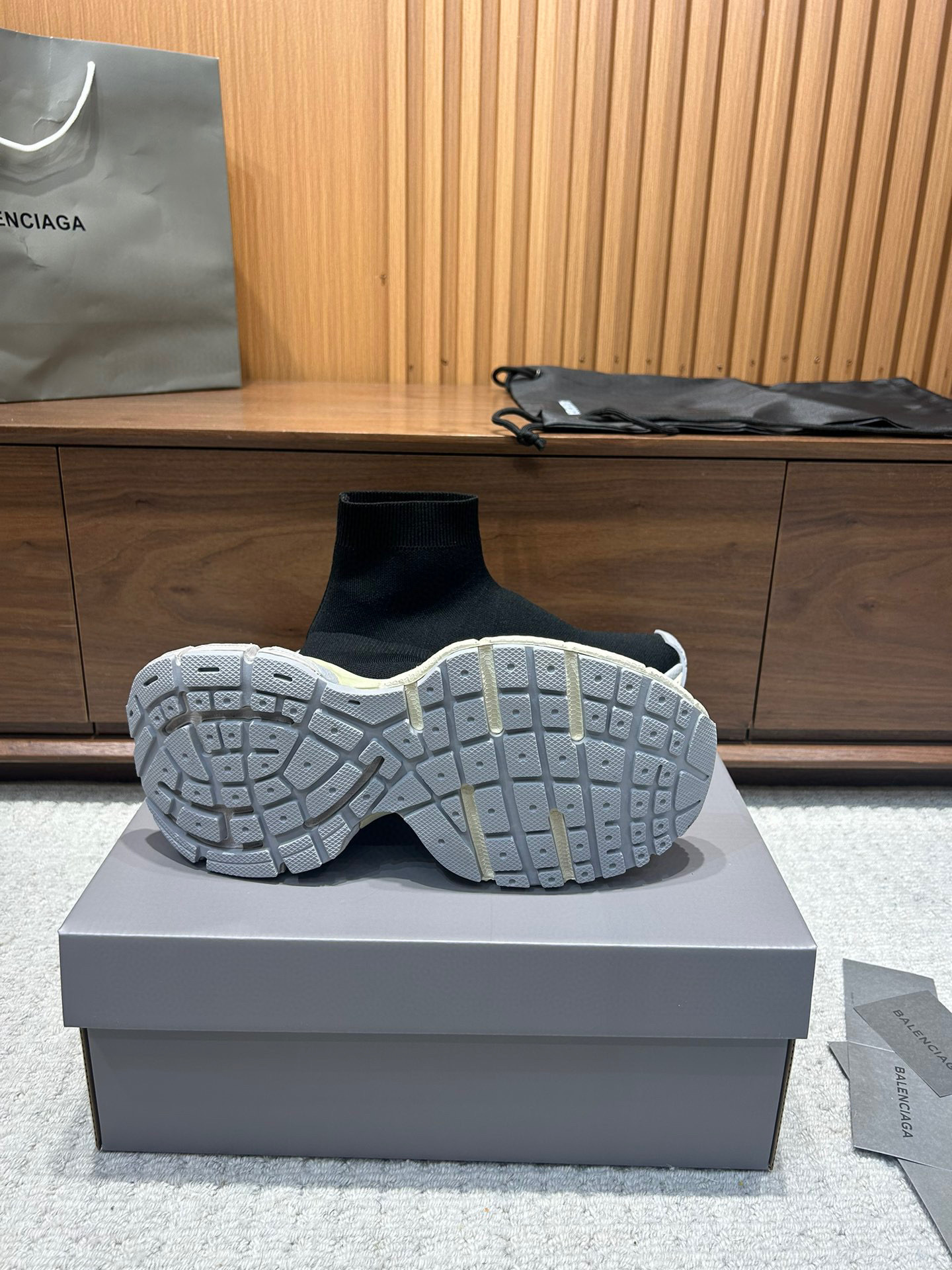 balenciaga unisex sock sneakers size 35-44 - Image 5