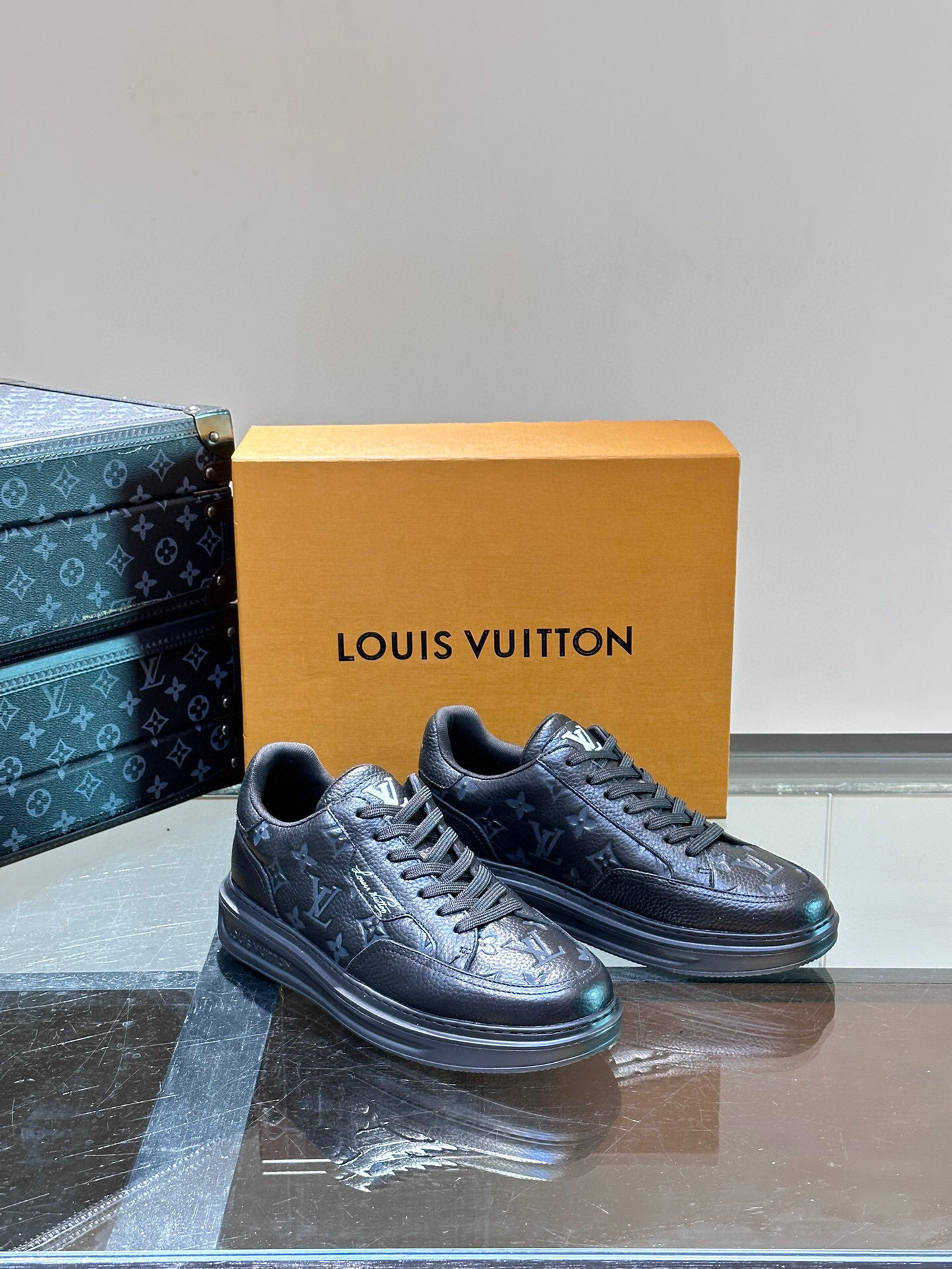 louis vuitton l casual shoes 38-44 - Image 5