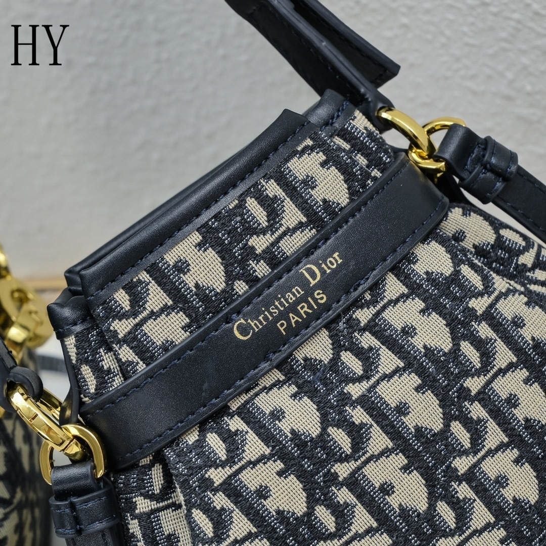 dior mini bucket bag - 17x7x18 cm - Image 5