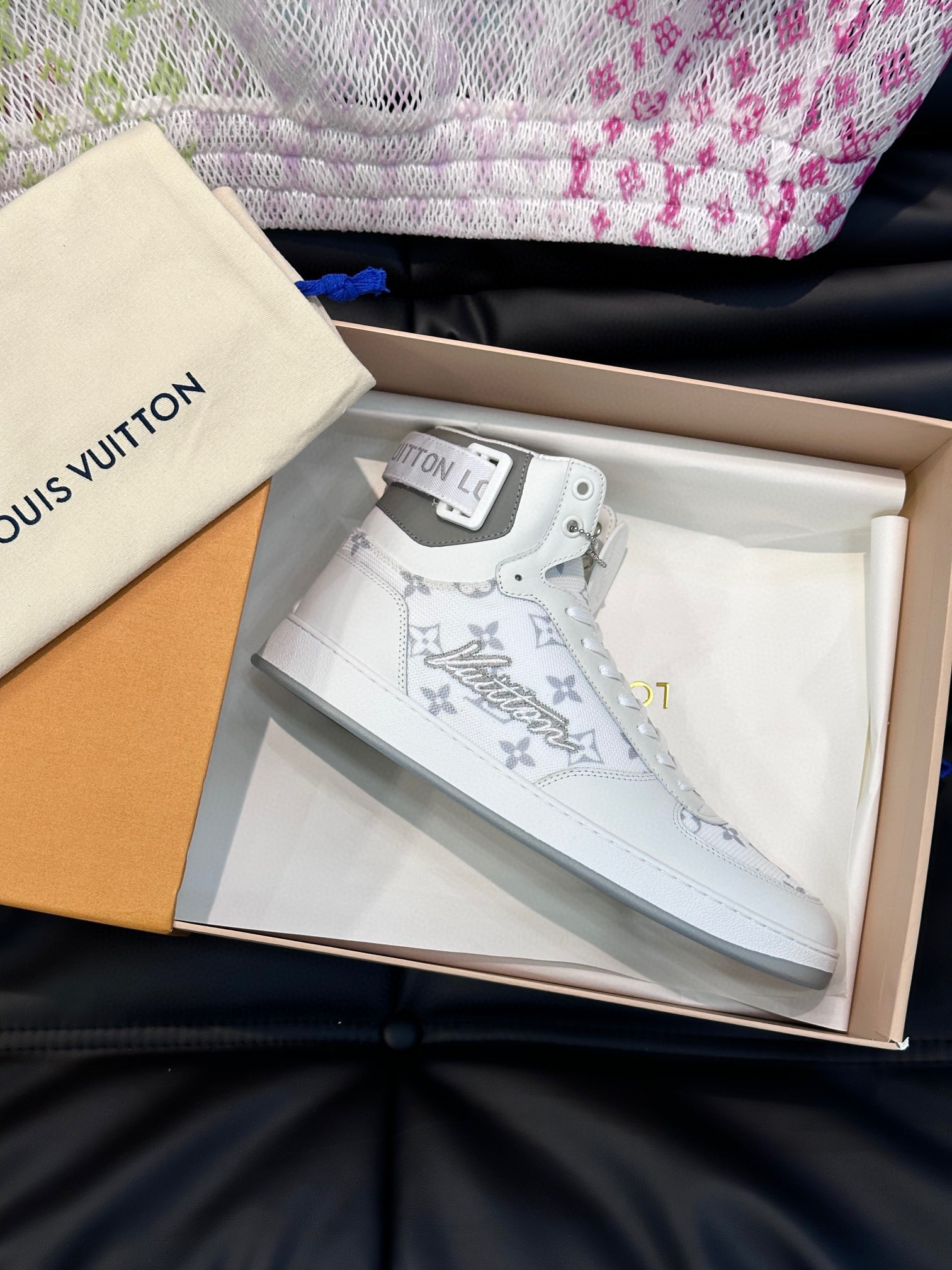 louis vuitton white sneakers size 38-44 - Image 5