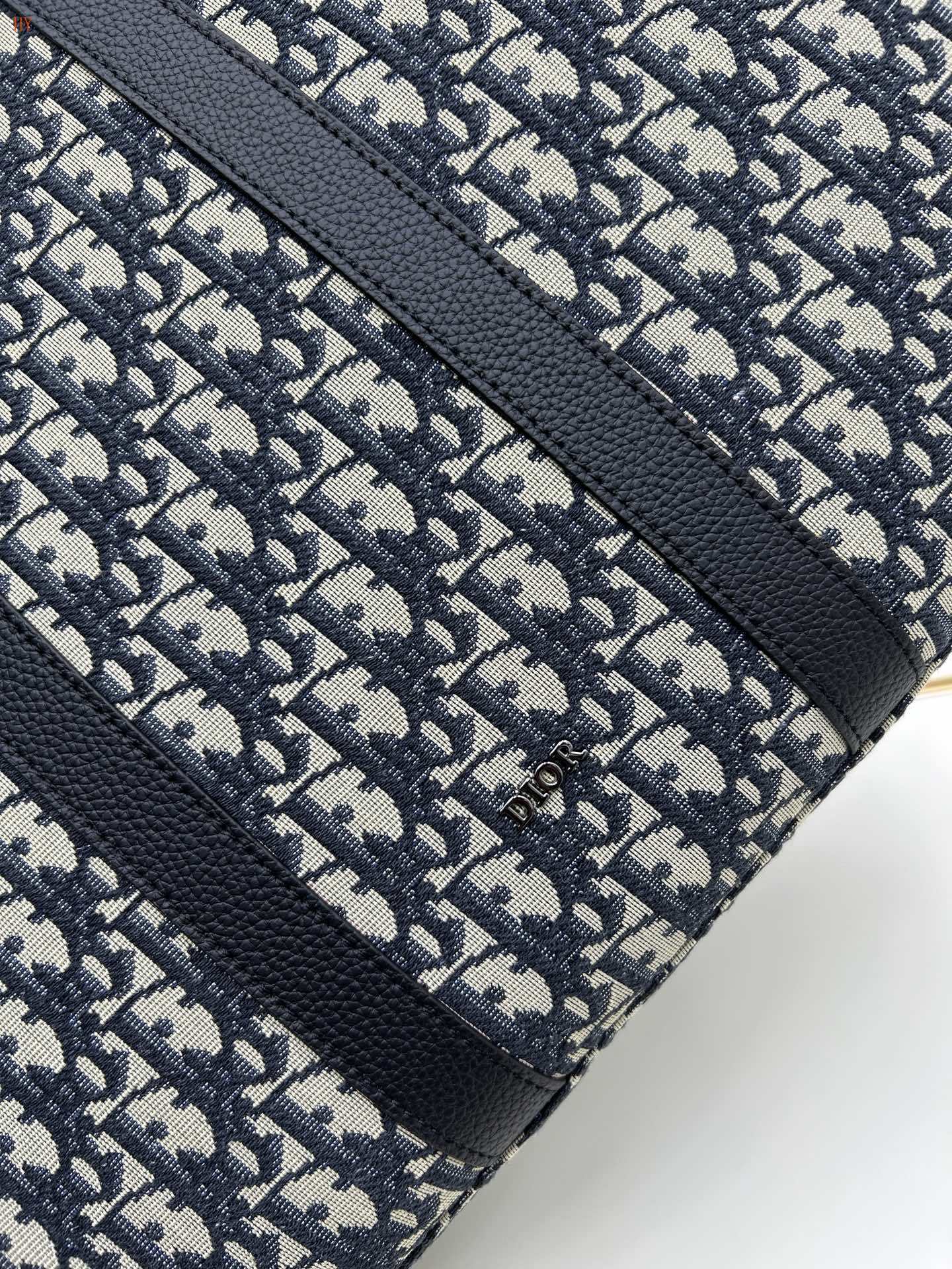 dior canvas tote bag 40.5x35x12 cm - Image 5