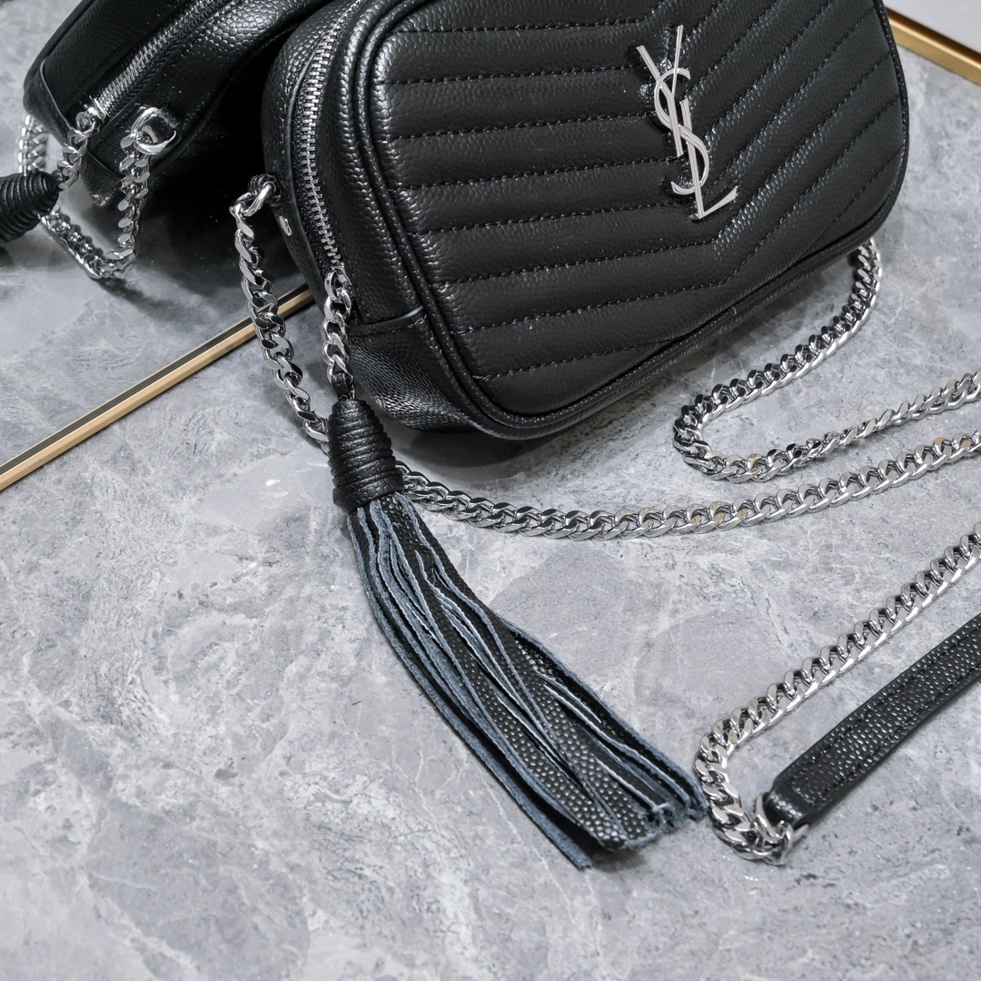 yves saint laurent 1997 black quilted crossbody bag 18x10x5 cm - Image 5