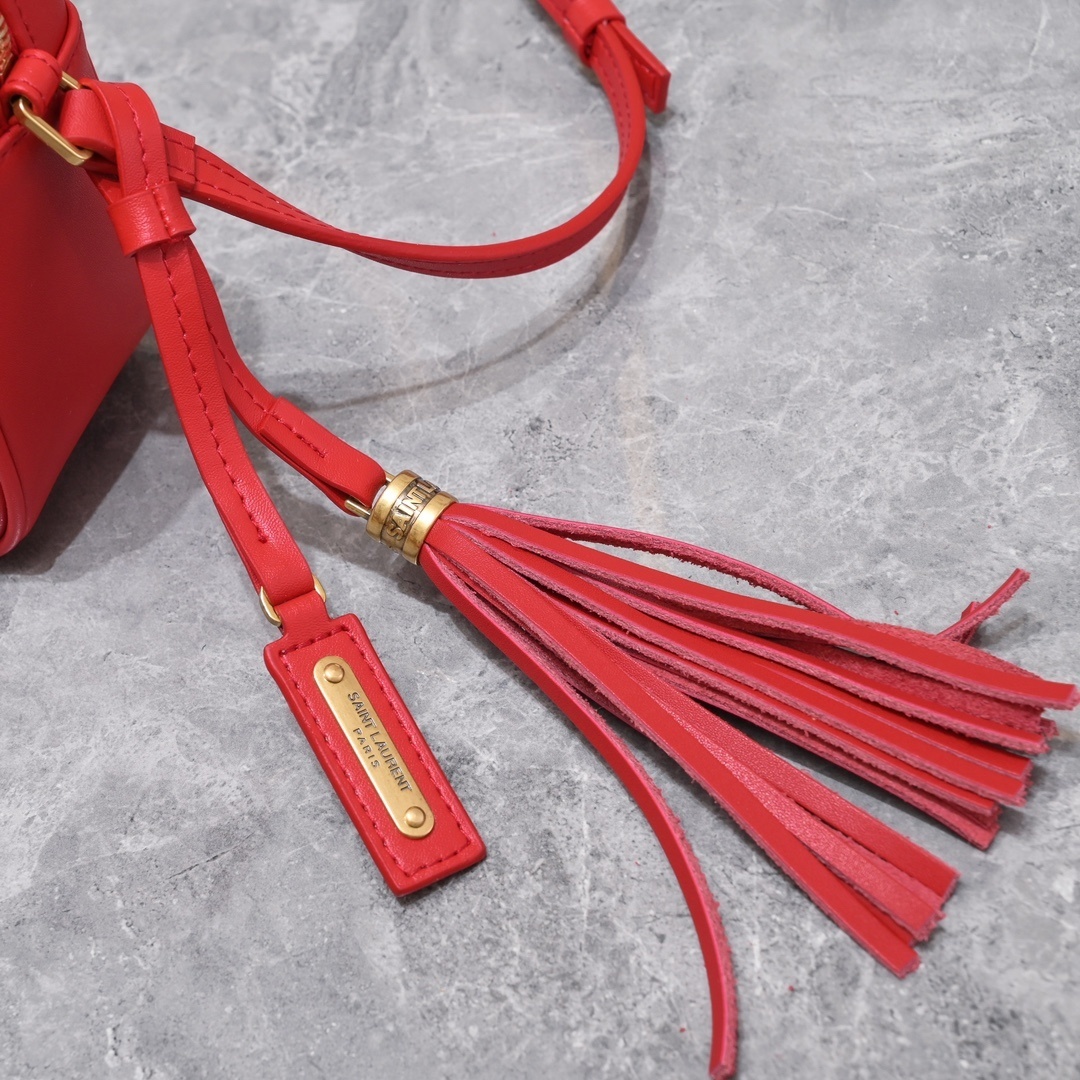 yves saint laurent red chevron crossbody bag, 23x16x6cm - Image 5