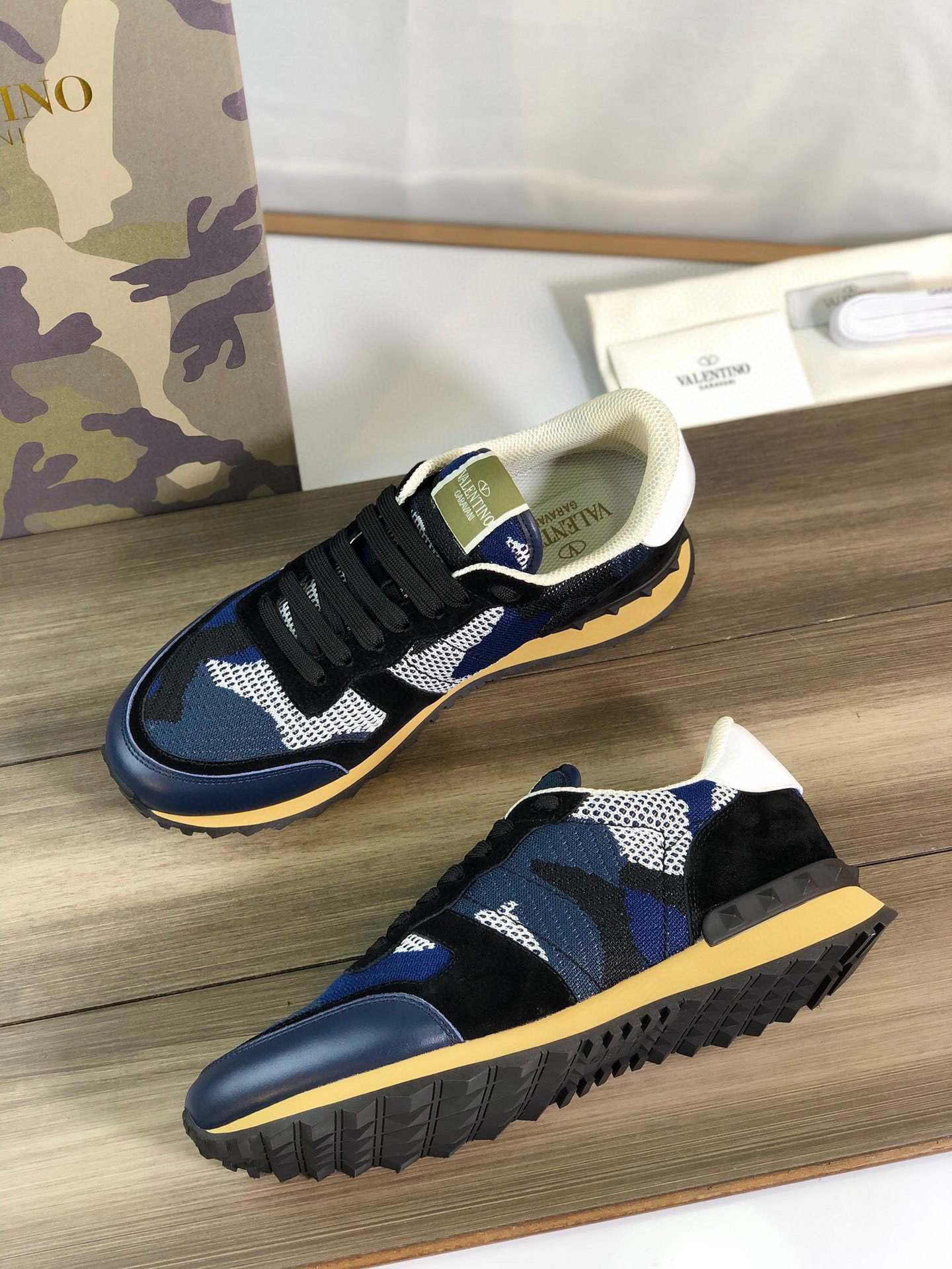 valentino casual sneakers size 38-44 - Image 5