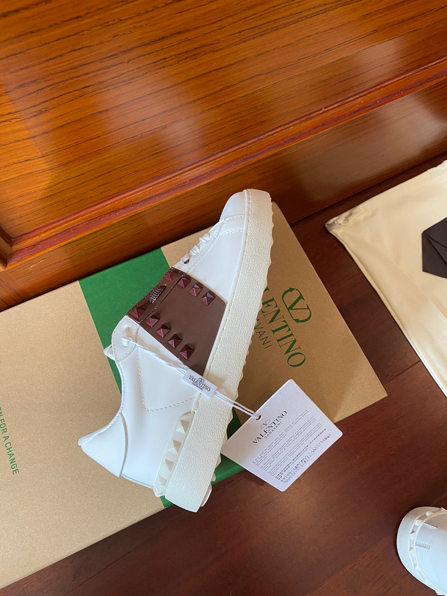 valentino couples sneakers - size 35-44 - Image 5
