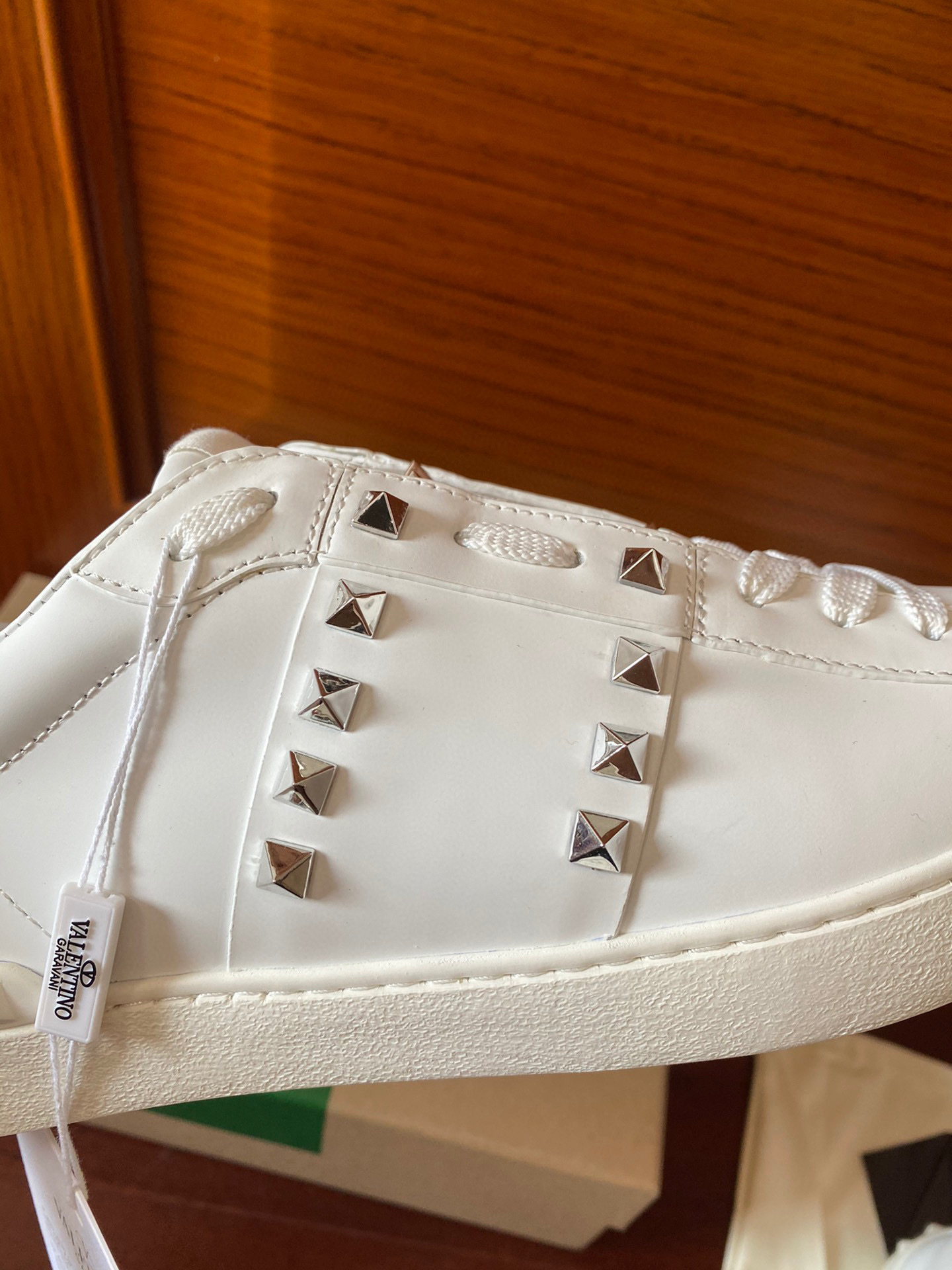 valentino unisex sneakers 35-44 - white with studs - Image 5
