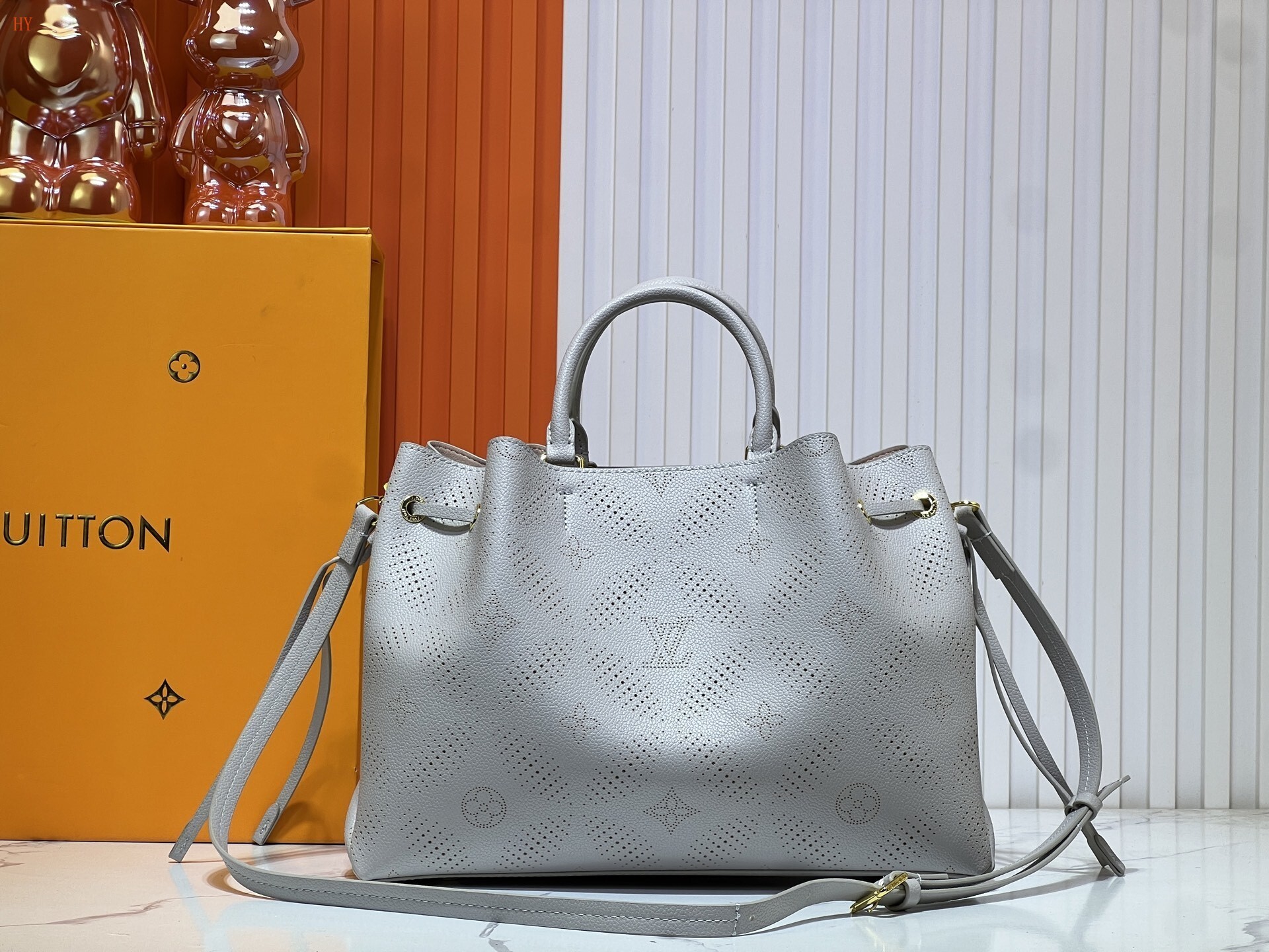 louis vuitton gray perforated tote bag 32x23x13 - Image 6