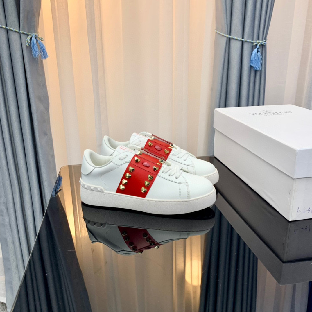 valentino couples sneakers 35-44 with studded design - Image 6