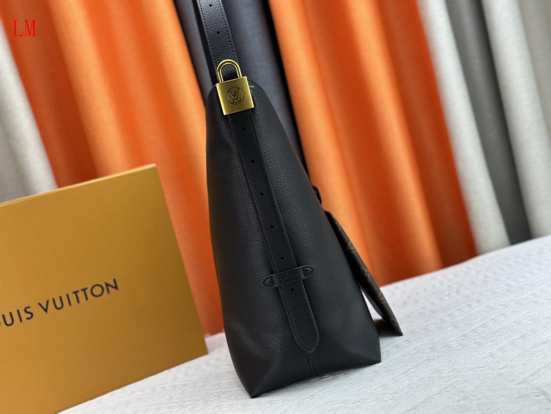 louis vuitton black leather hobo bag - 35*31*18 - Image 6