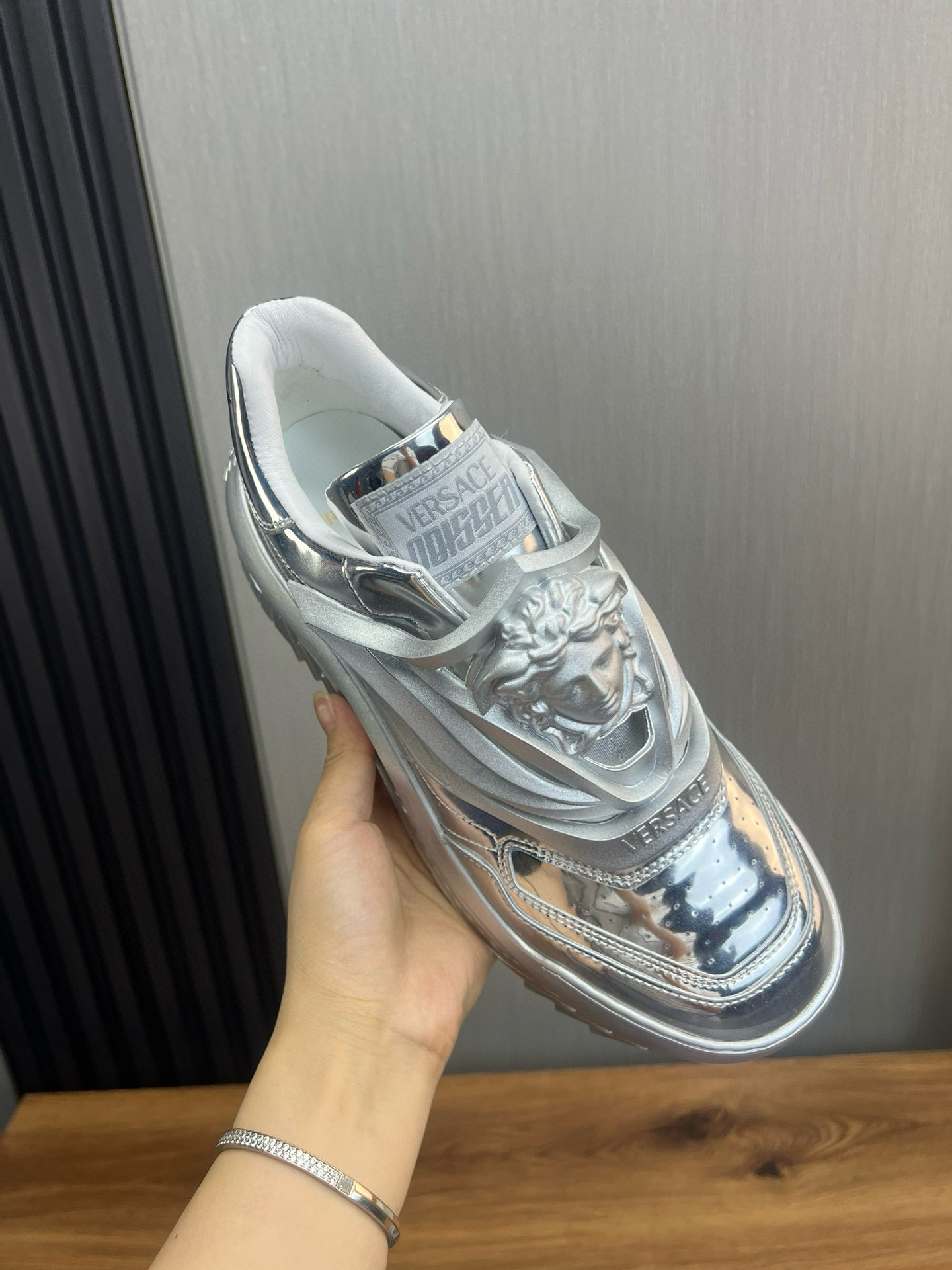 versace silver casual sneakers 38/44 - Image 6