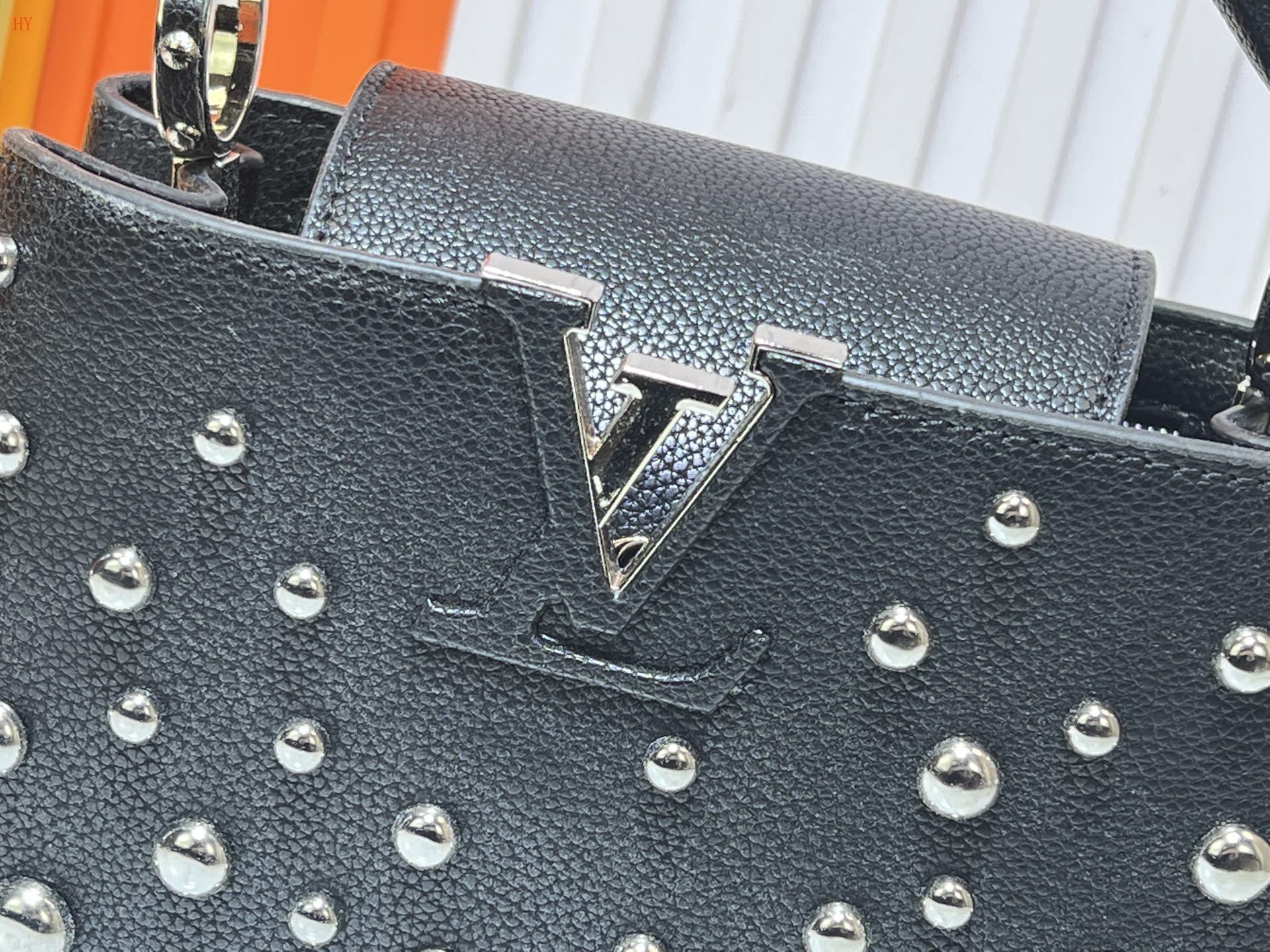 louis vuitton black handbag with silver studs 27x17x9 cm - Image 6