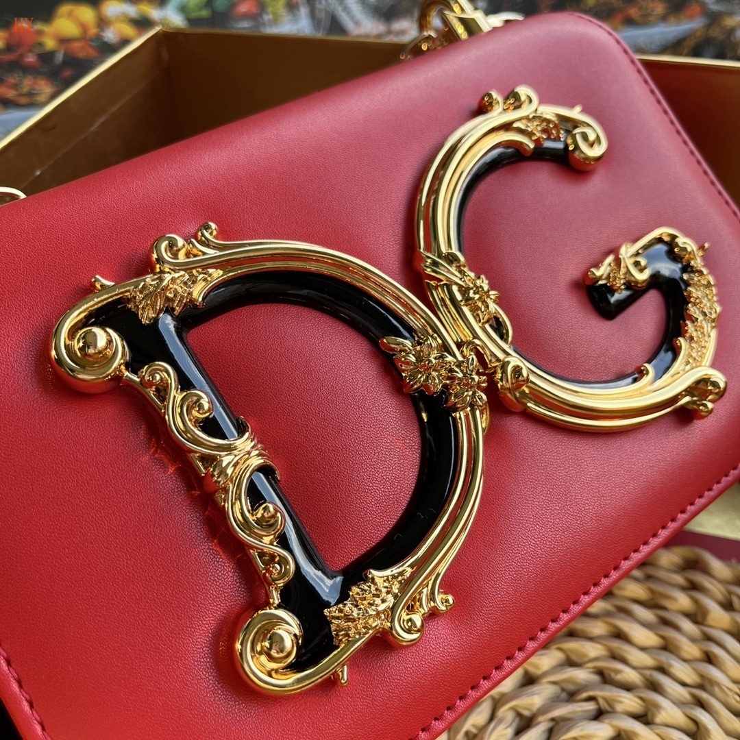 dolce & gabbana red dg logo bag 21x15x4 cm - Image 6