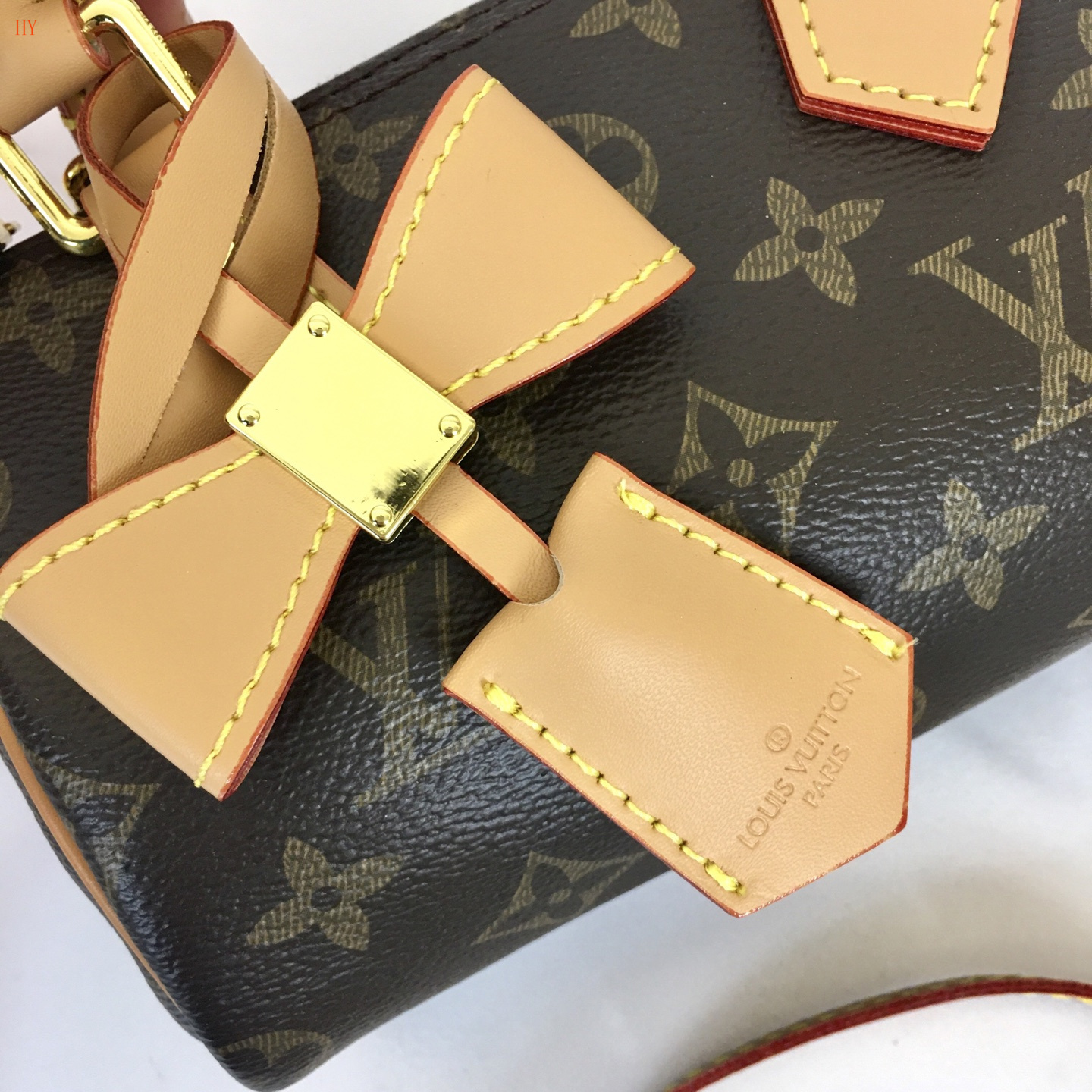 louis vuitton mini handbag 16x10x7.5 cm - model 523071 - Image 6