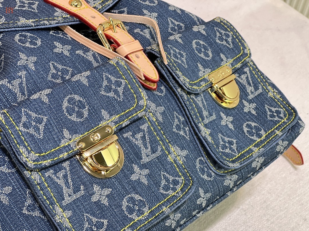 louis vuitton denim backpack 30*28*19 - model 118062 - Image 6