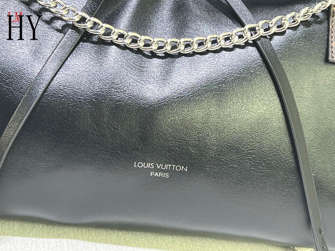 louis vuitton black leather handbag 29×12×24 - Image 6