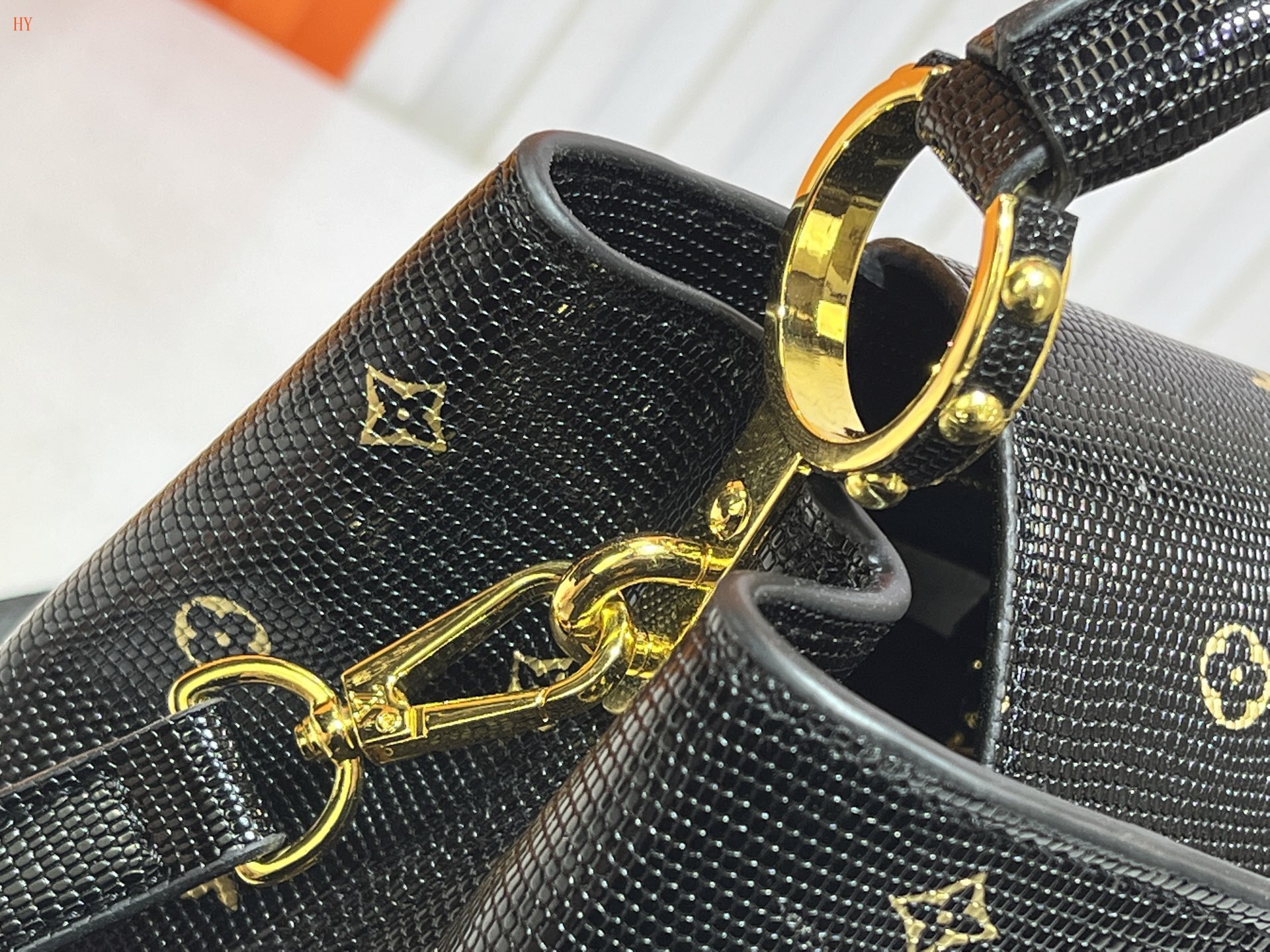 louis vuitton black monogram canvas handbag 27*17*9 - Image 6
